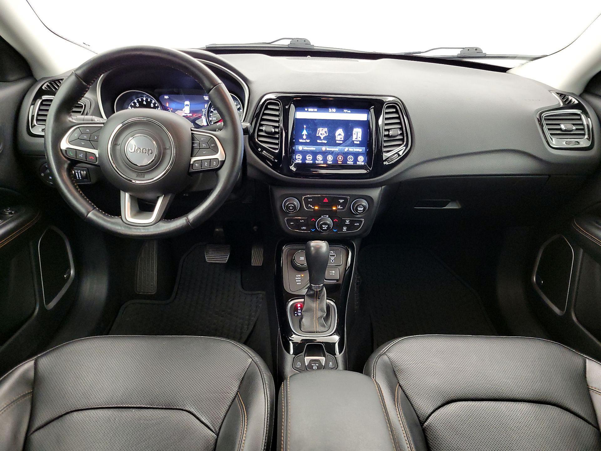 Thumbnail: 2020 Jeep Compass - 9