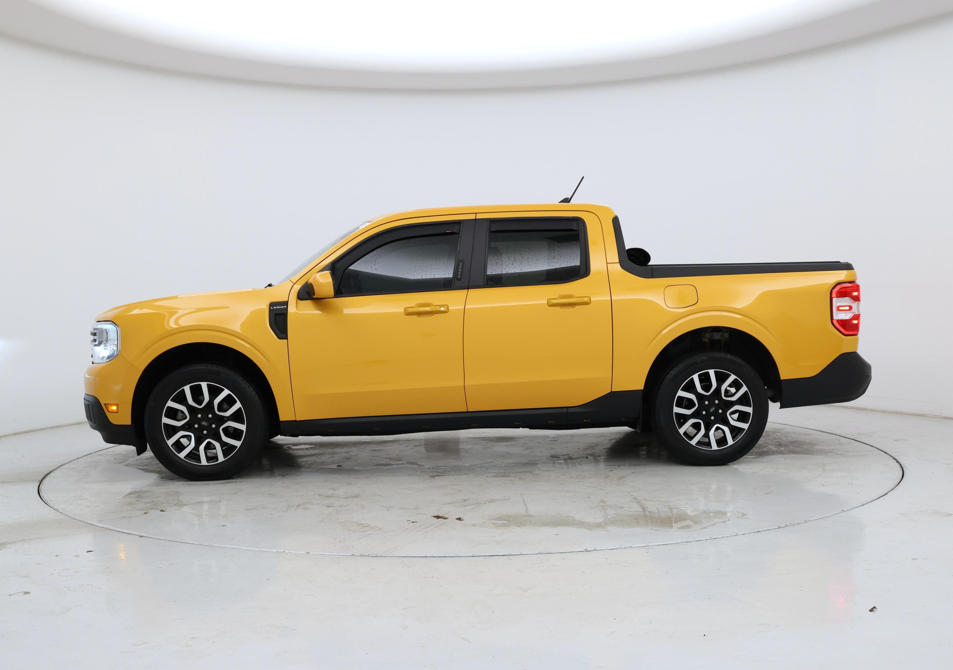 Thumbnail: 2022 Ford Maverick - 3