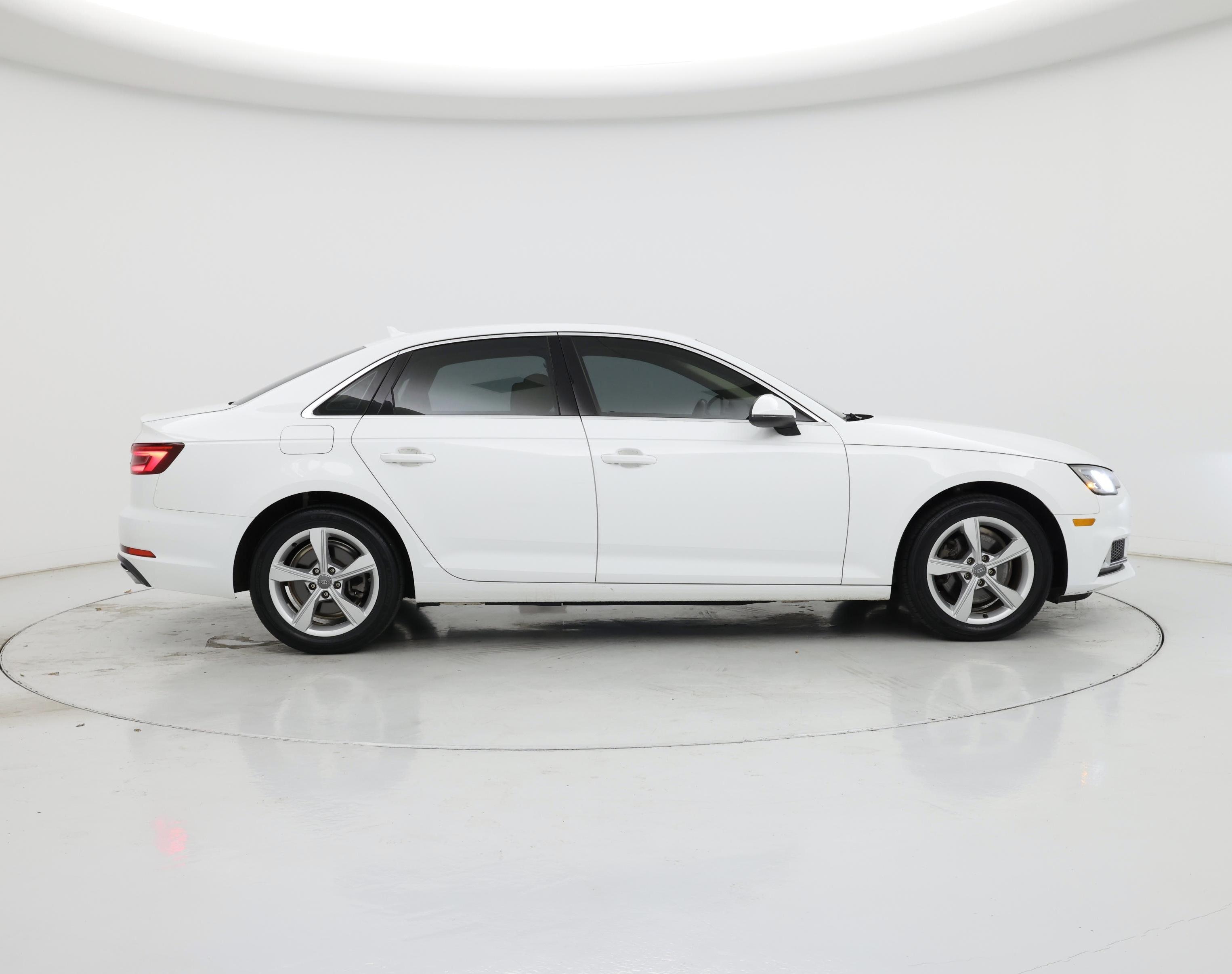 Thumbnail: 2019 Audi A4 - 7
