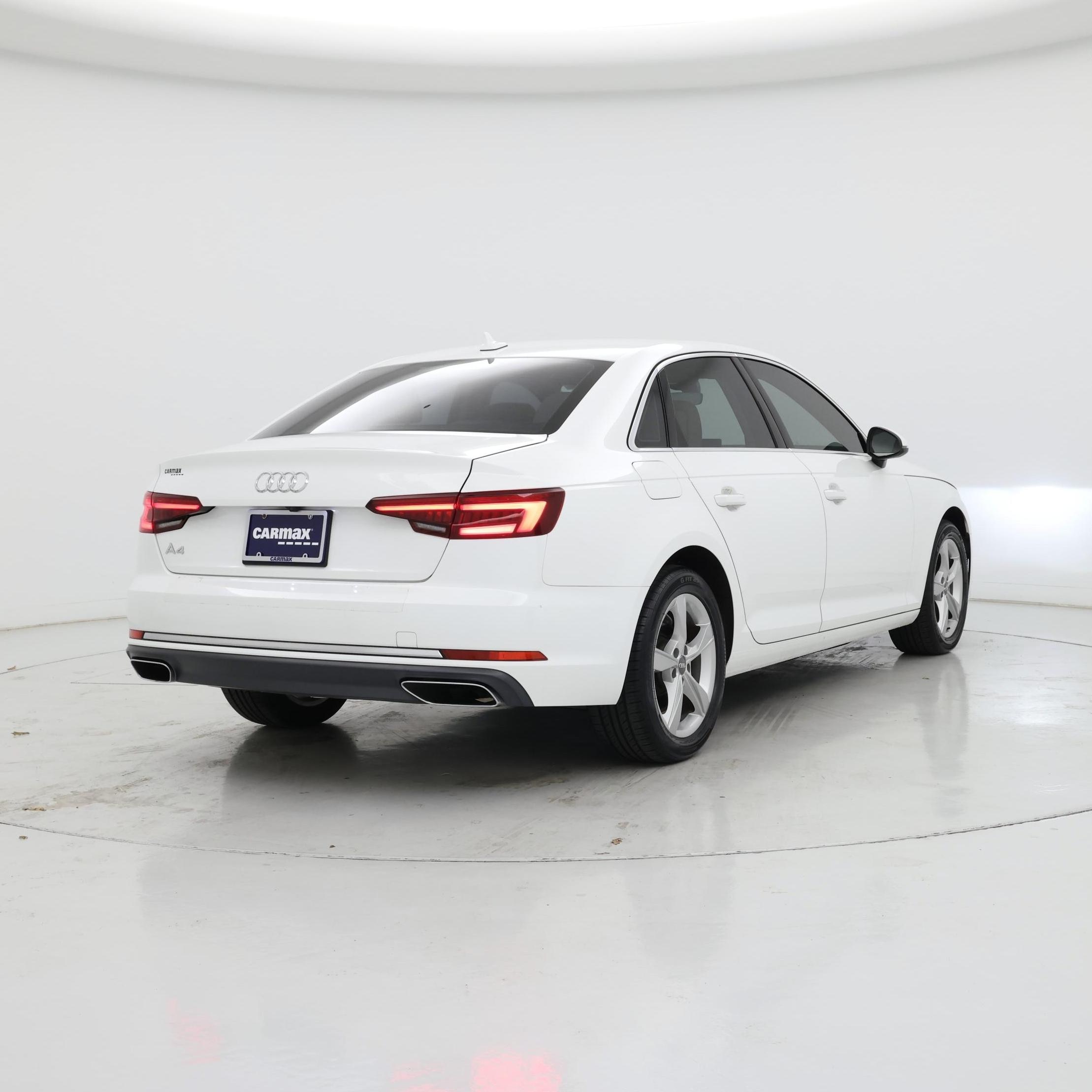 Thumbnail: 2019 Audi A4 - 8