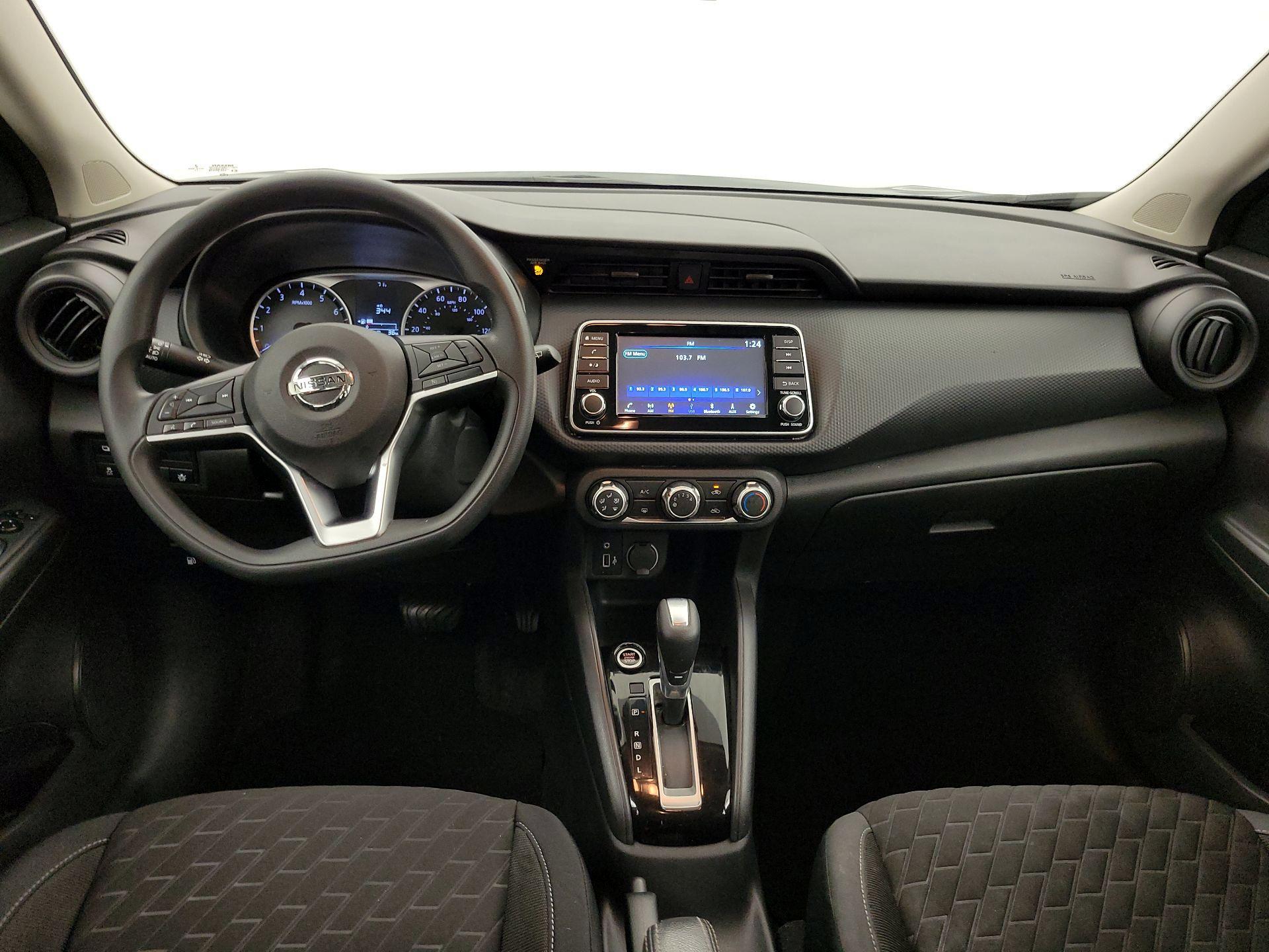 Thumbnail: 2021 Nissan Kicks - 9
