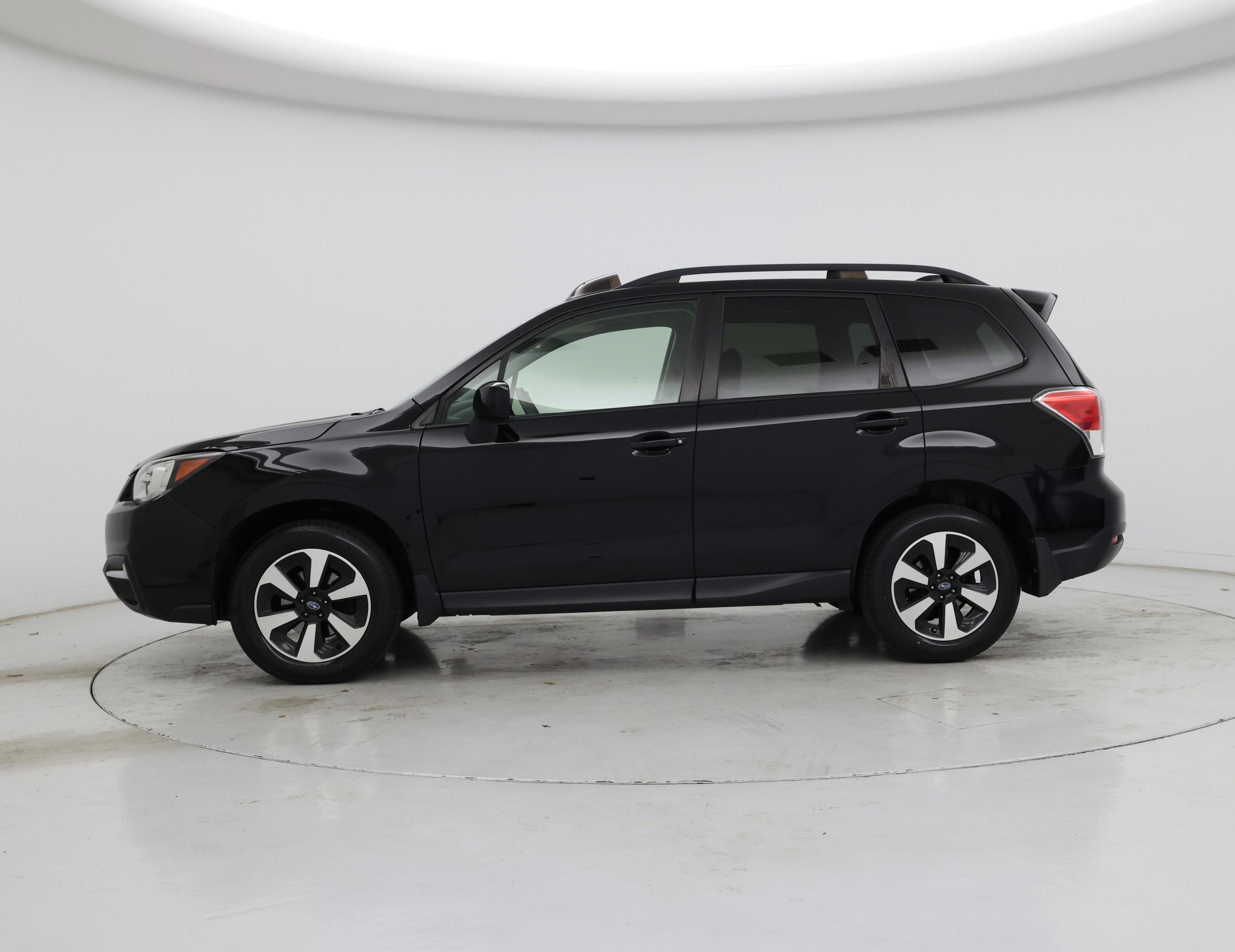 Thumbnail: 2017 Subaru Forester - 3