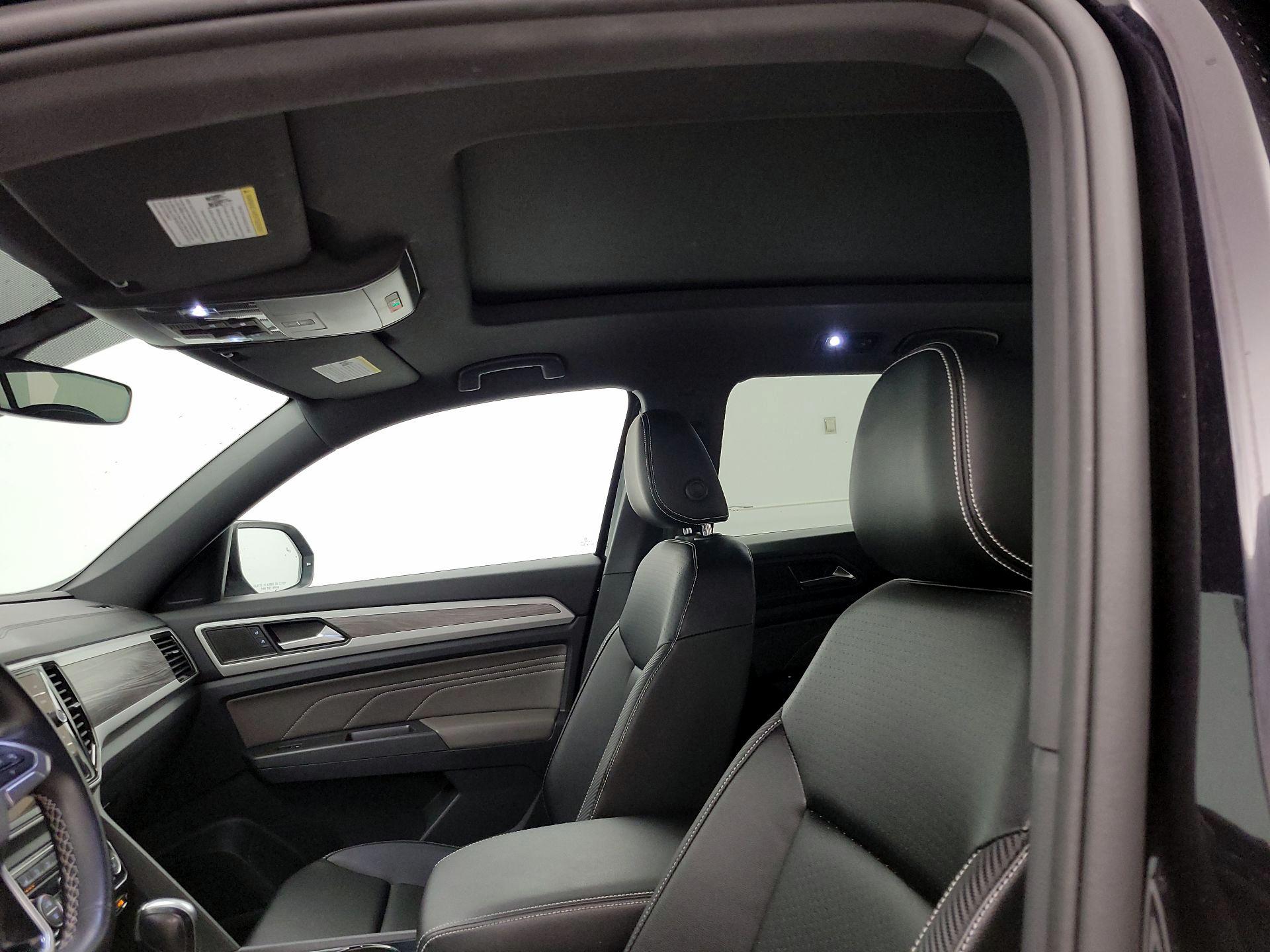Thumbnail: 2022 Volkswagen Atlas - 19