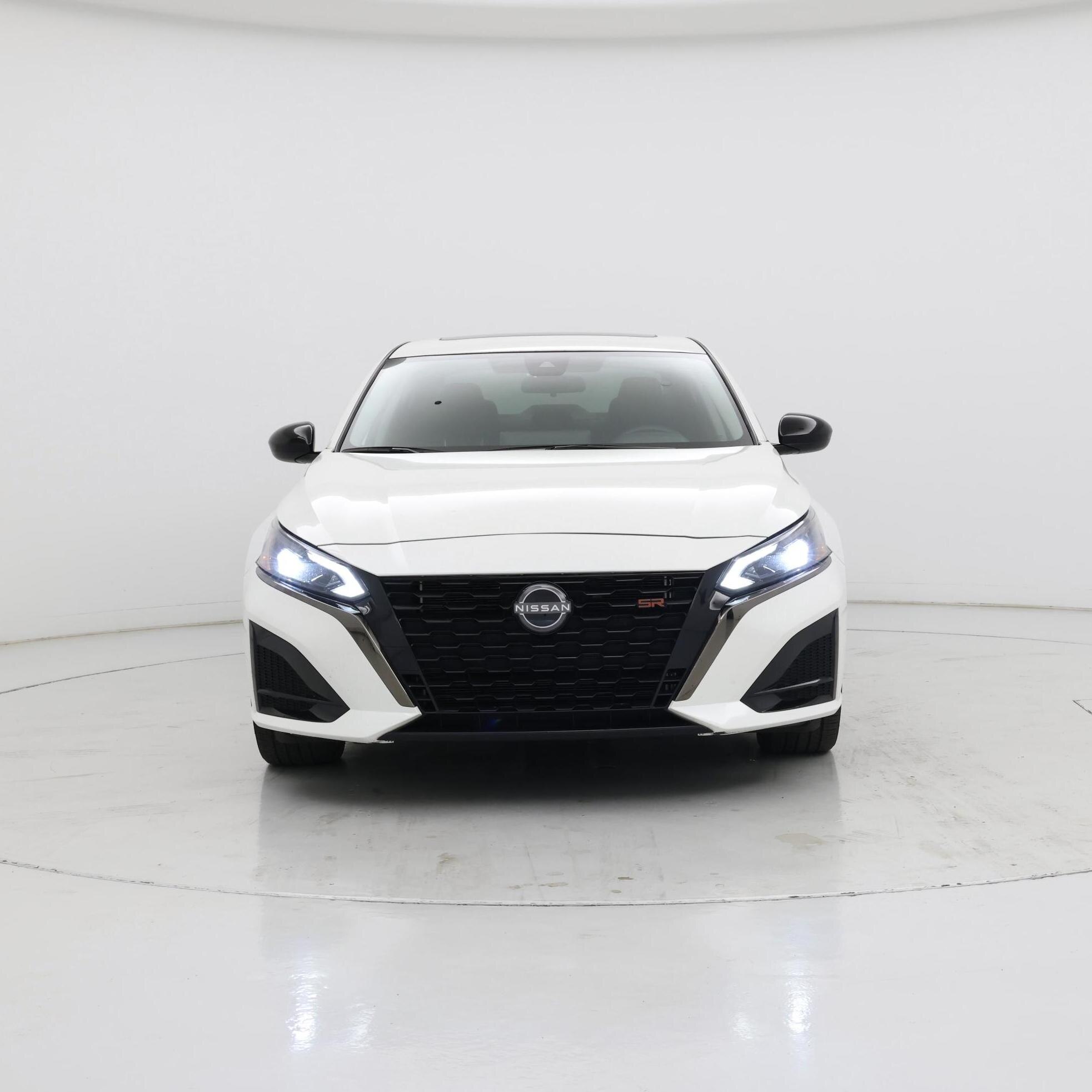 Thumbnail: 2023 Nissan Altima - 5