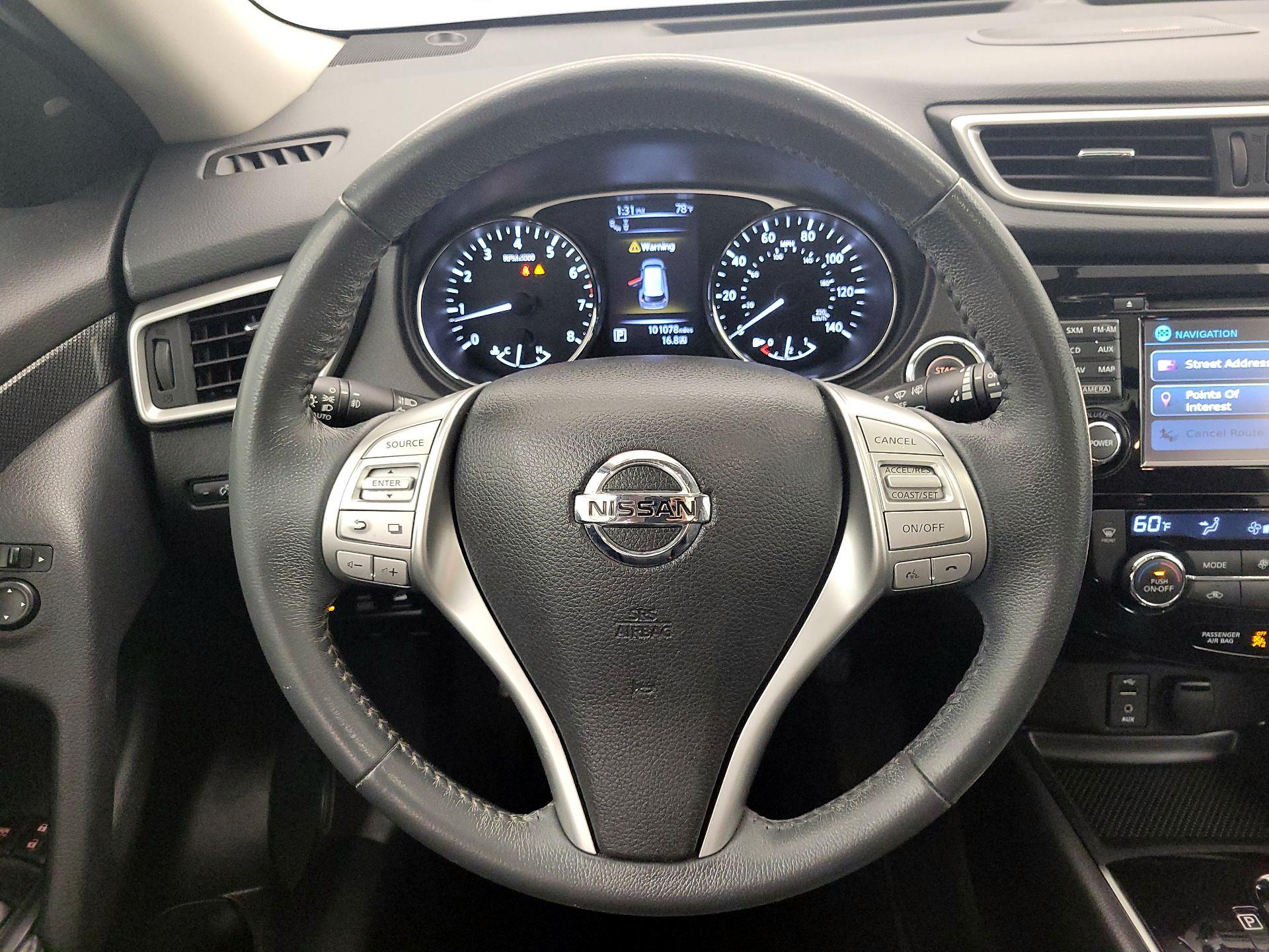 Thumbnail: 2015 Nissan Rogue - 10