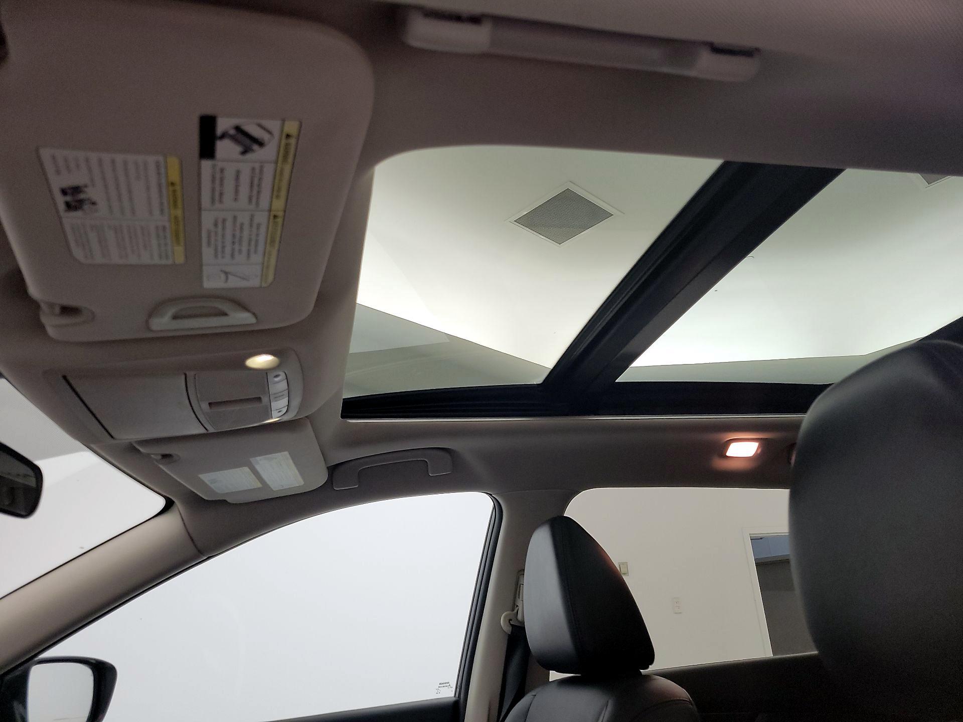 Thumbnail: 2015 Nissan Rogue - 20