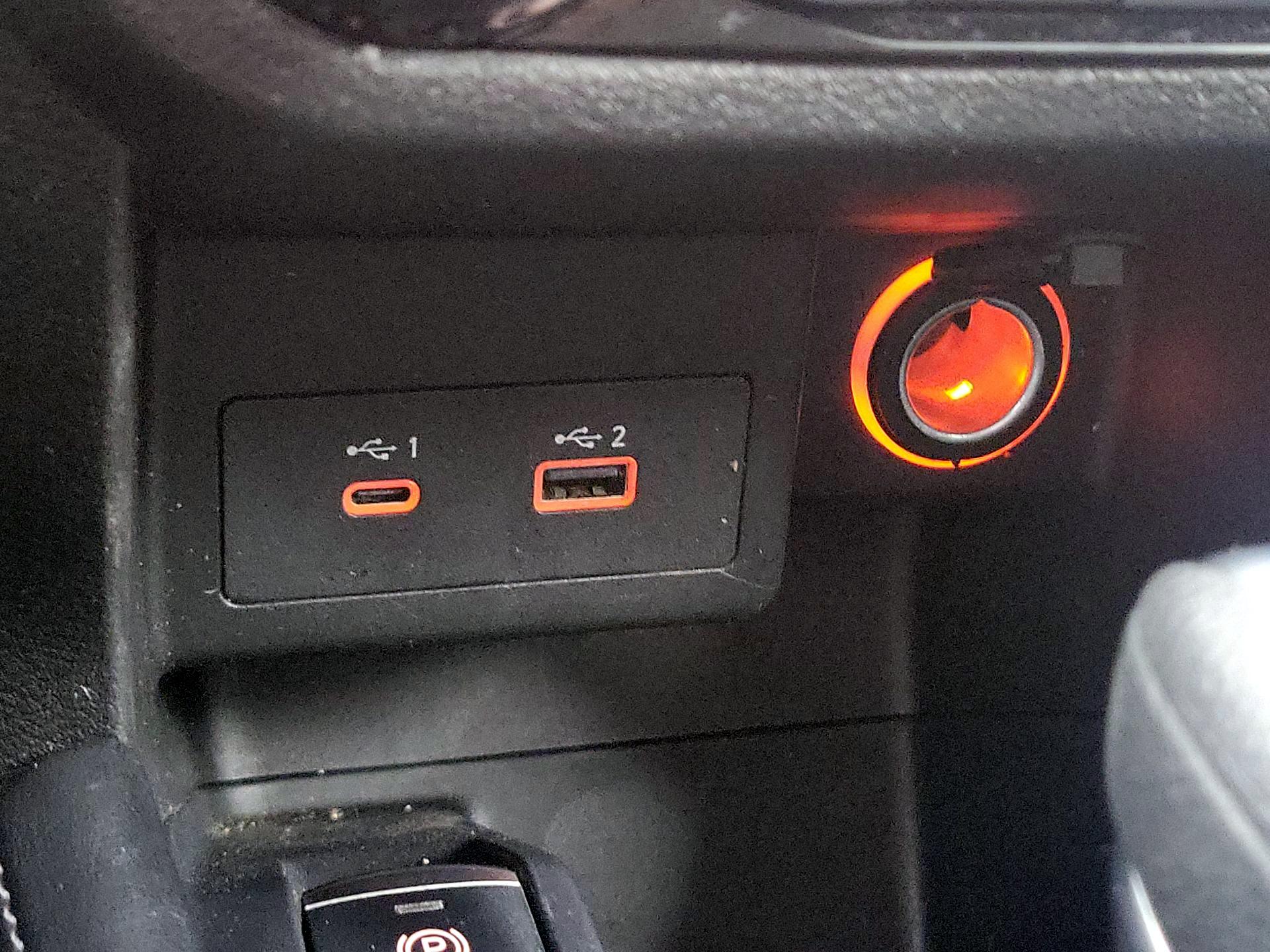 Thumbnail: 2021 Nissan Kicks - 18
