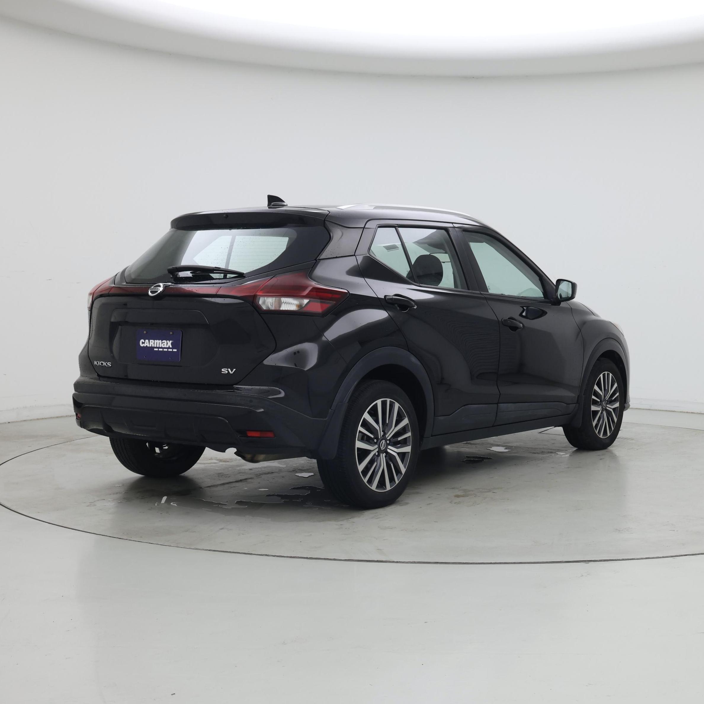 Thumbnail: 2021 Nissan Kicks - 8