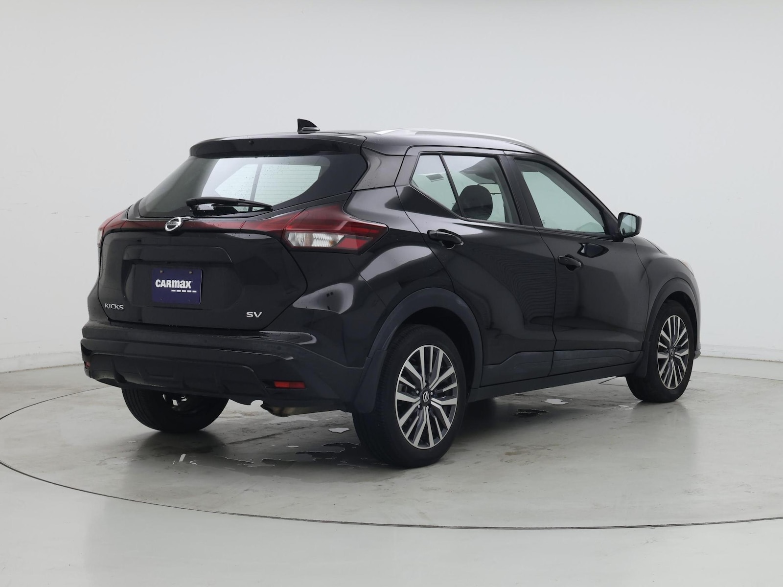 2021 Nissan Kicks SV - Photo 9