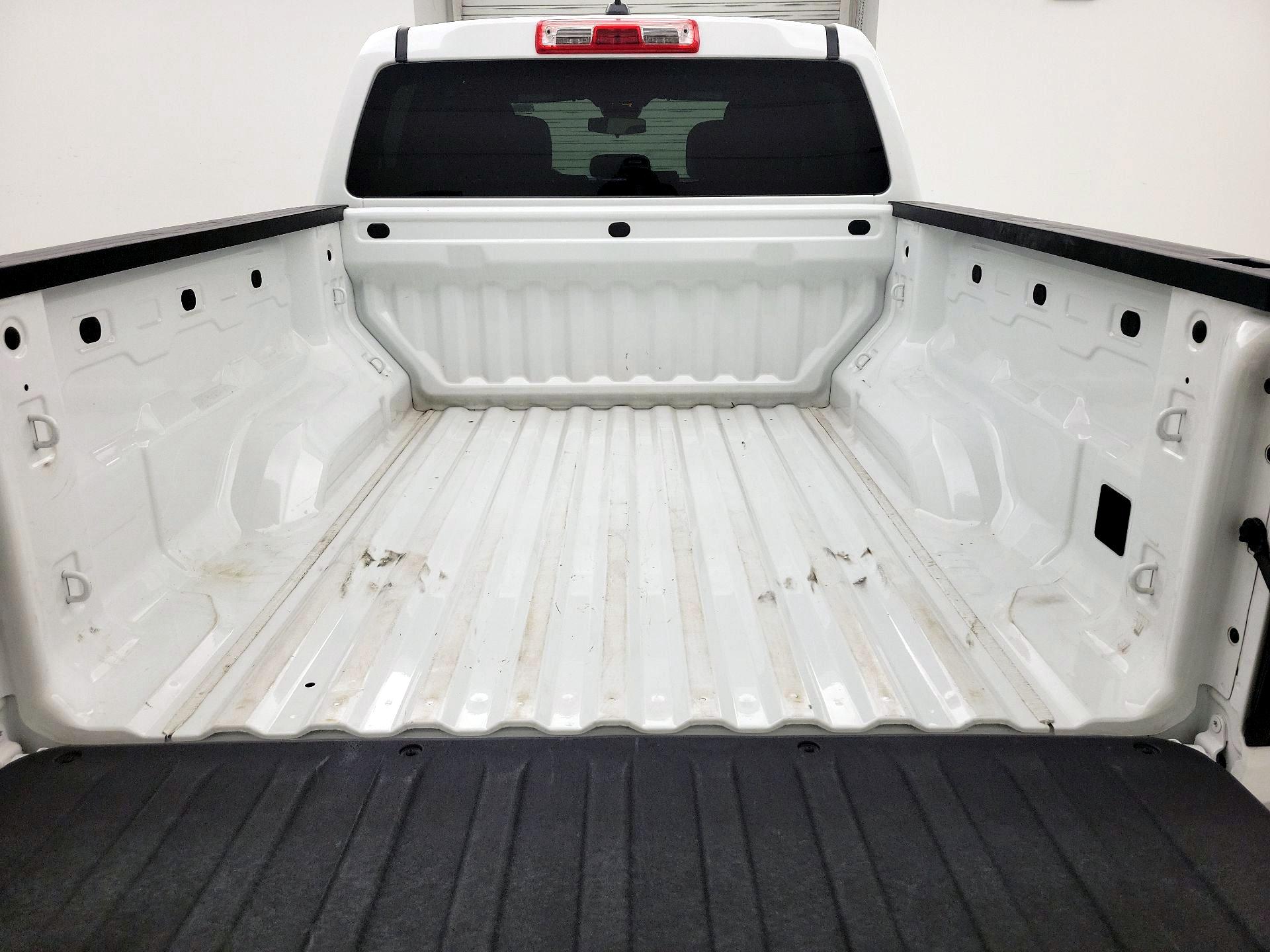Thumbnail: 2023 Chevrolet Colorado - 20