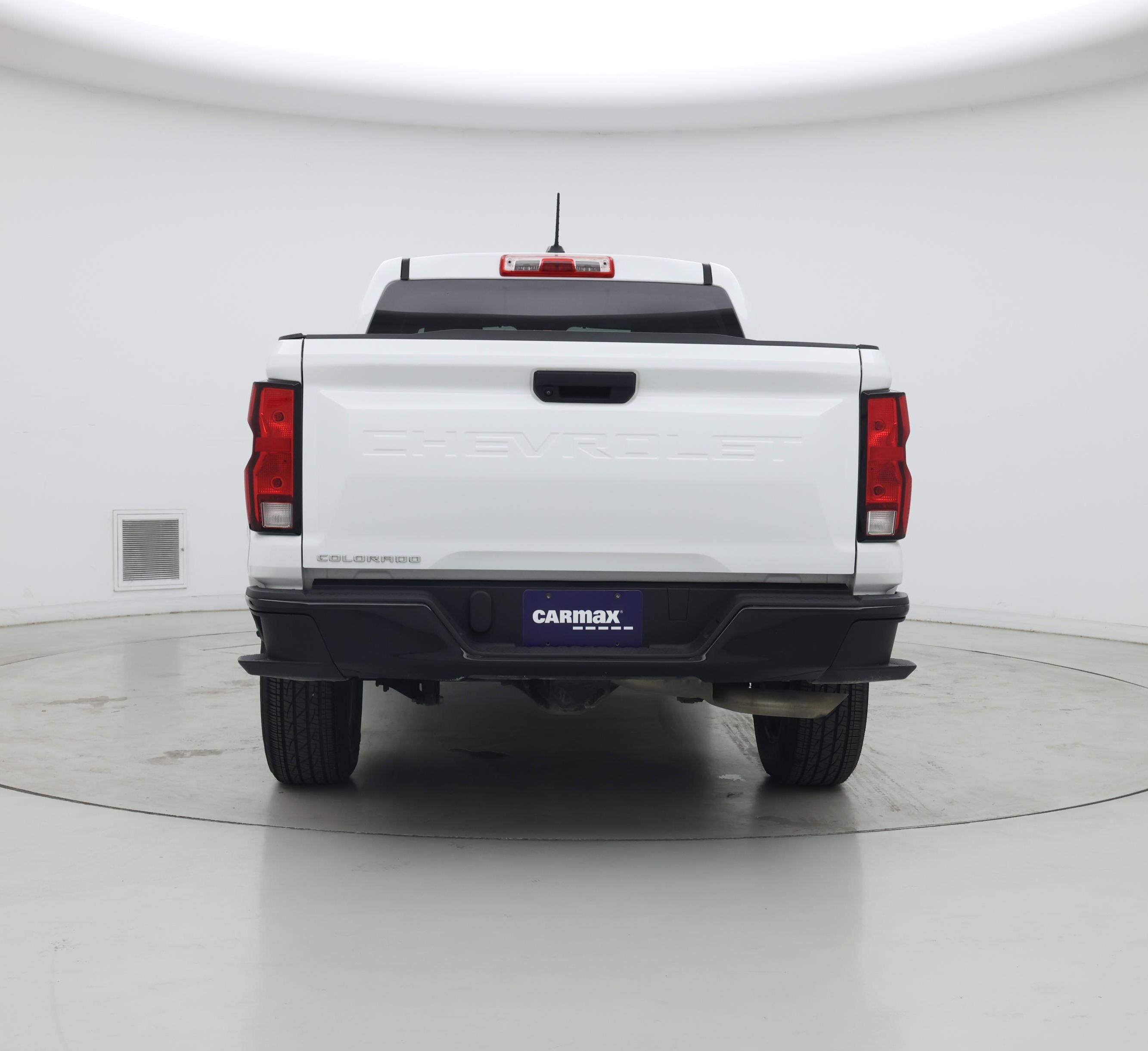 Thumbnail: 2023 Chevrolet Colorado - 6