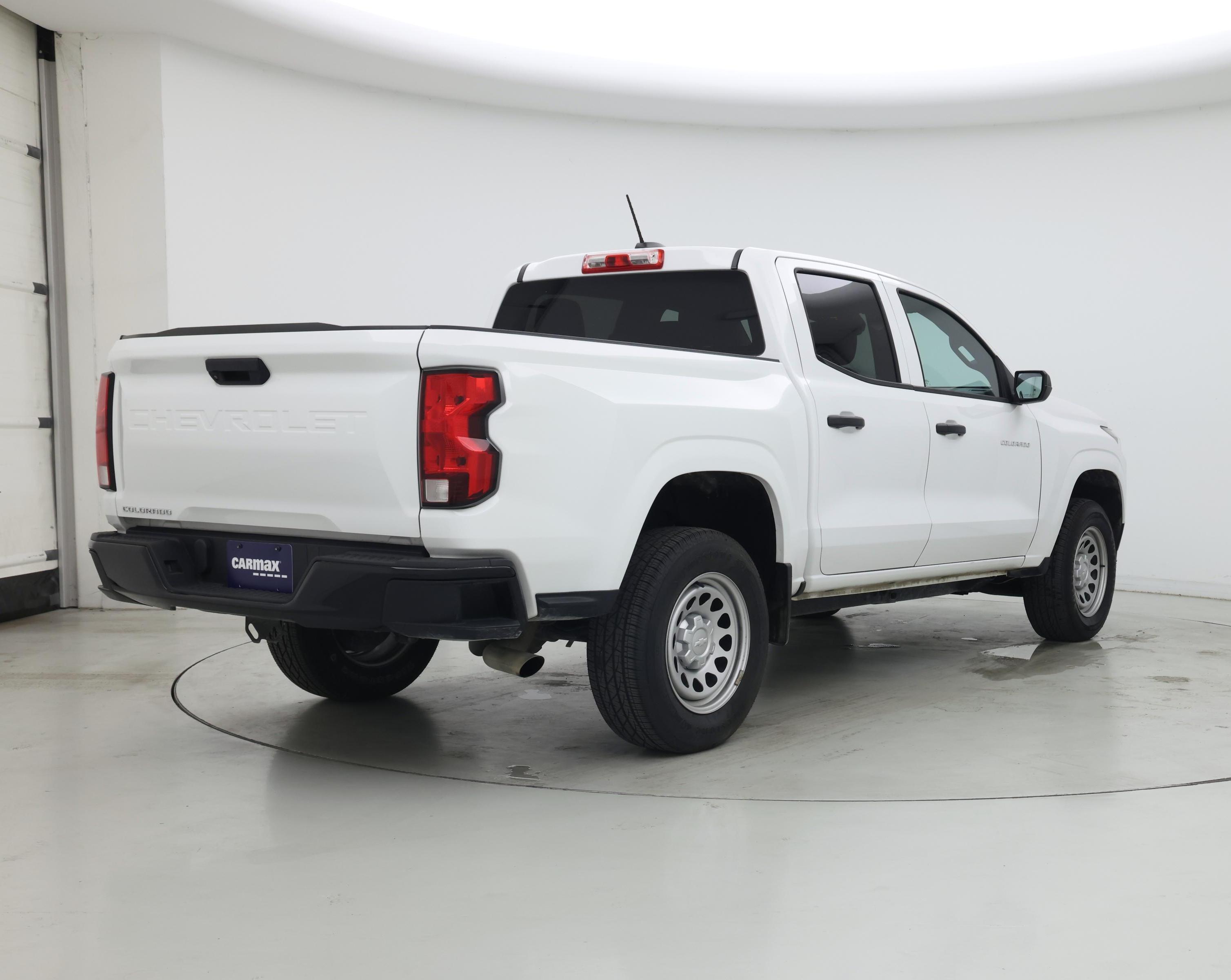 Thumbnail: 2023 Chevrolet Colorado - 8