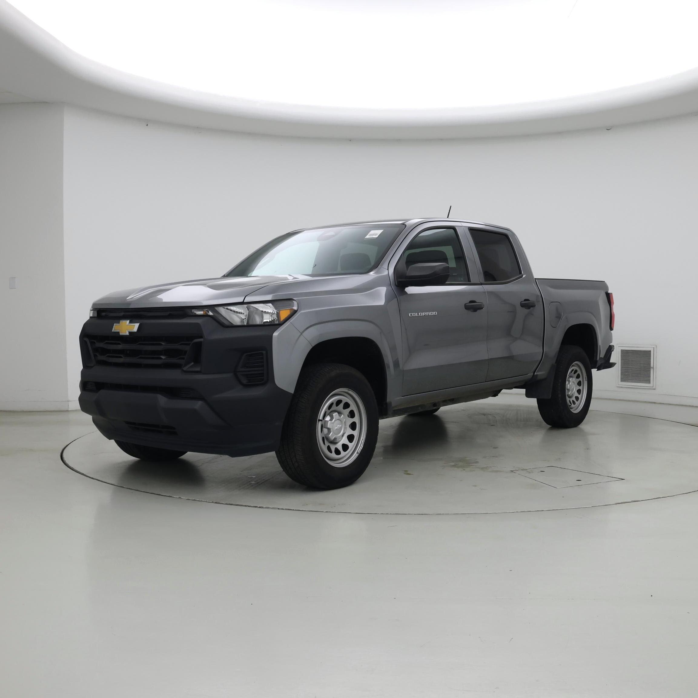 Thumbnail: 2023 Chevrolet Colorado - 4