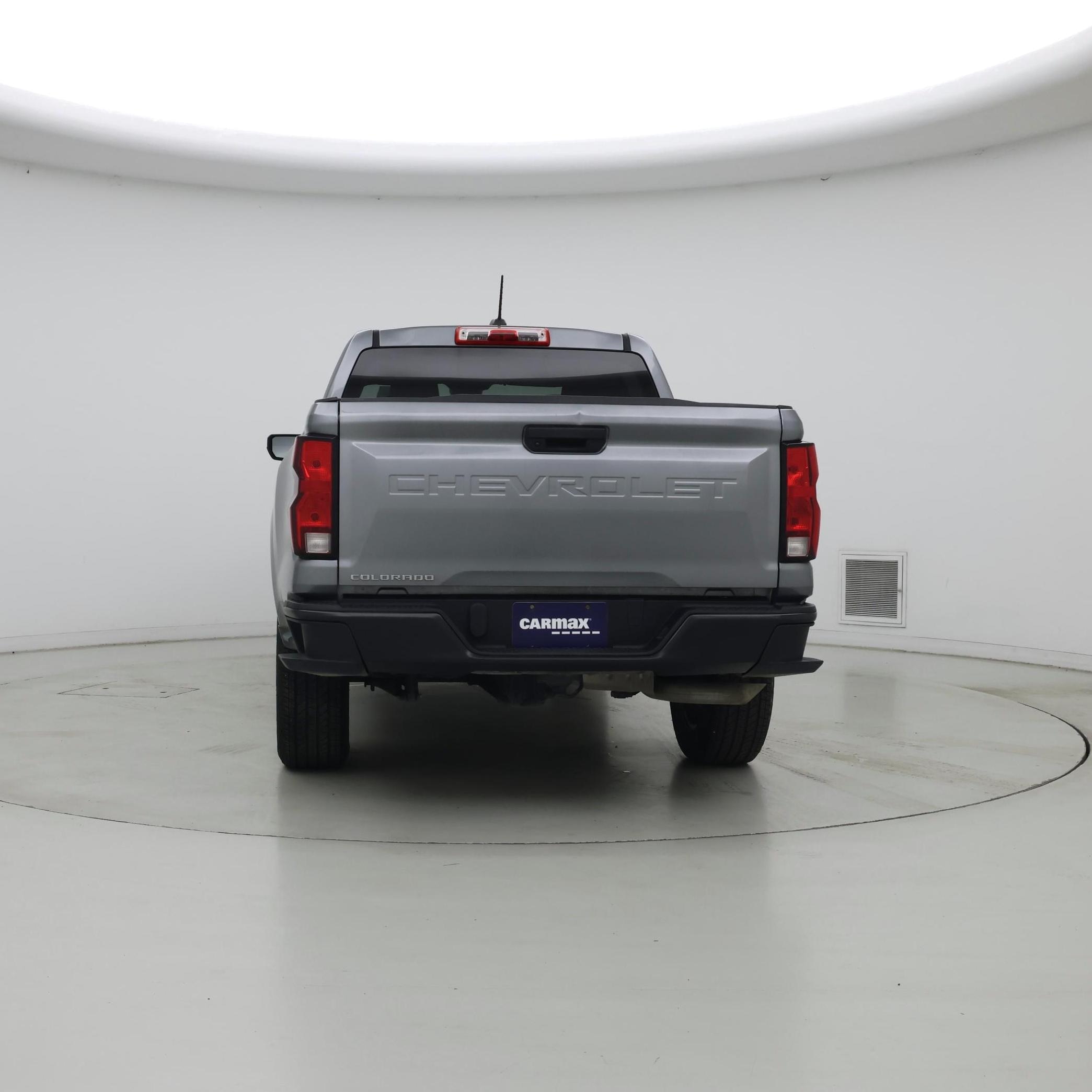 Thumbnail: 2023 Chevrolet Colorado - 6