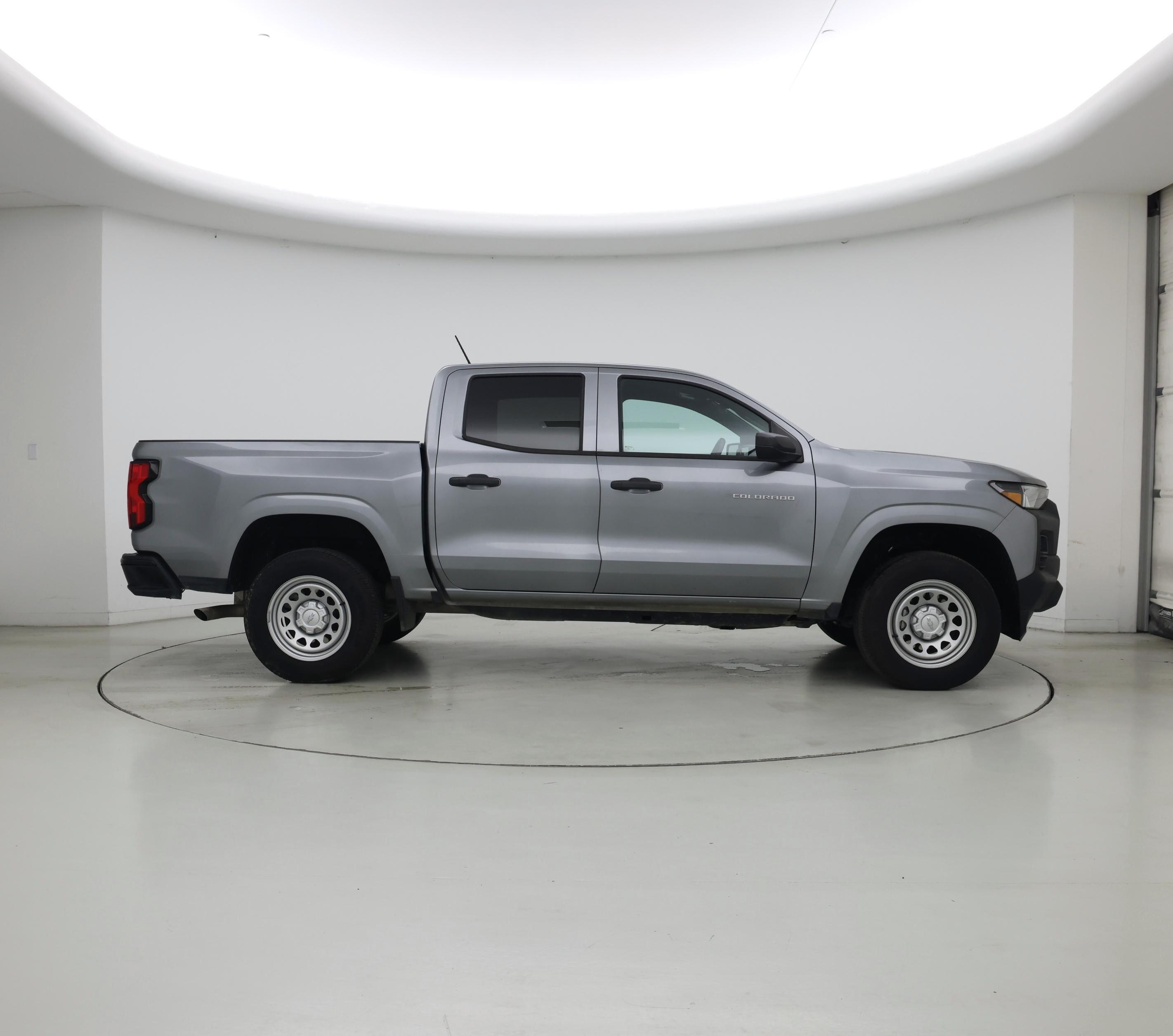 Thumbnail: 2023 Chevrolet Colorado - 7