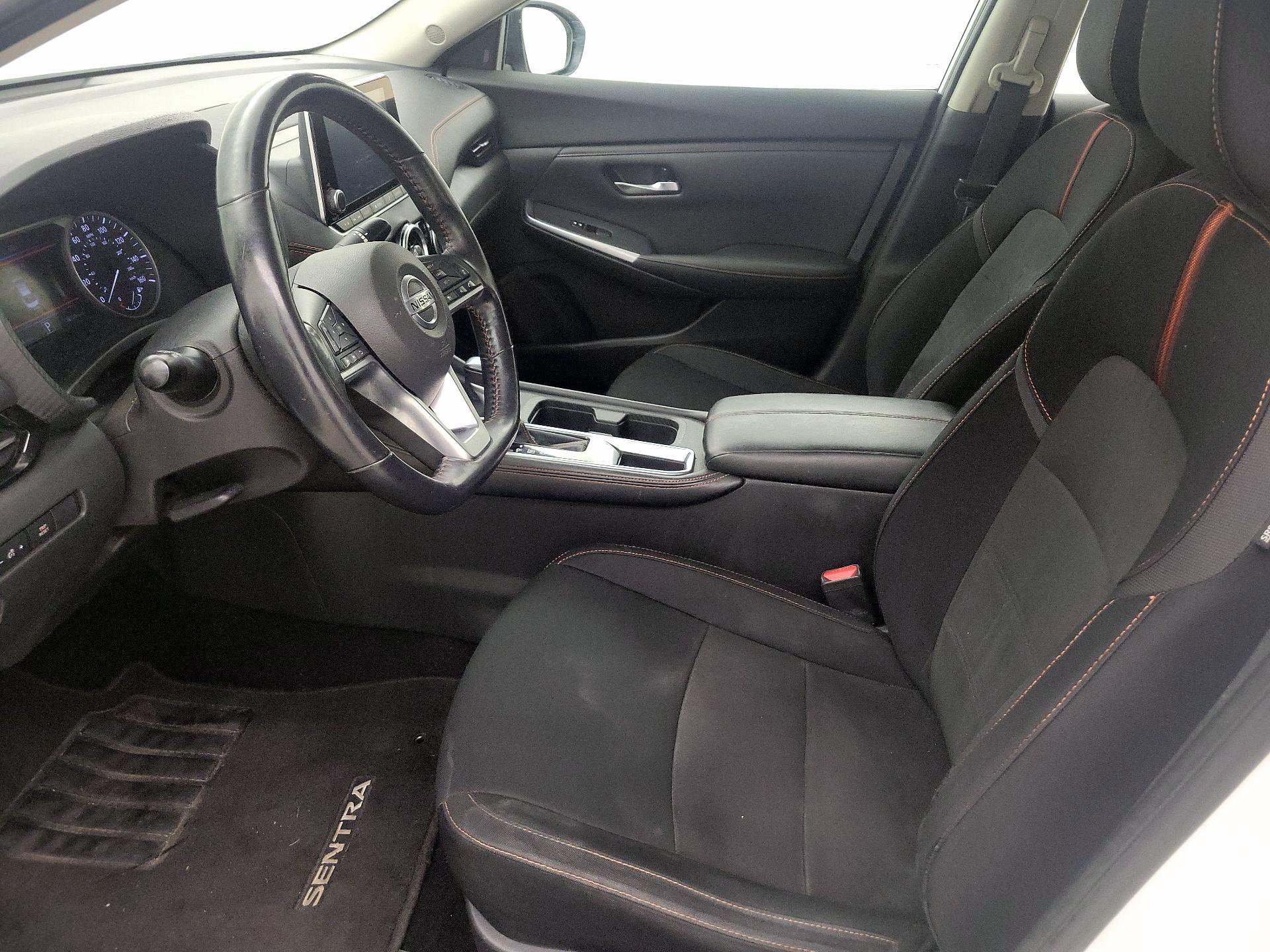 Thumbnail: 2020 Nissan Sentra - 11