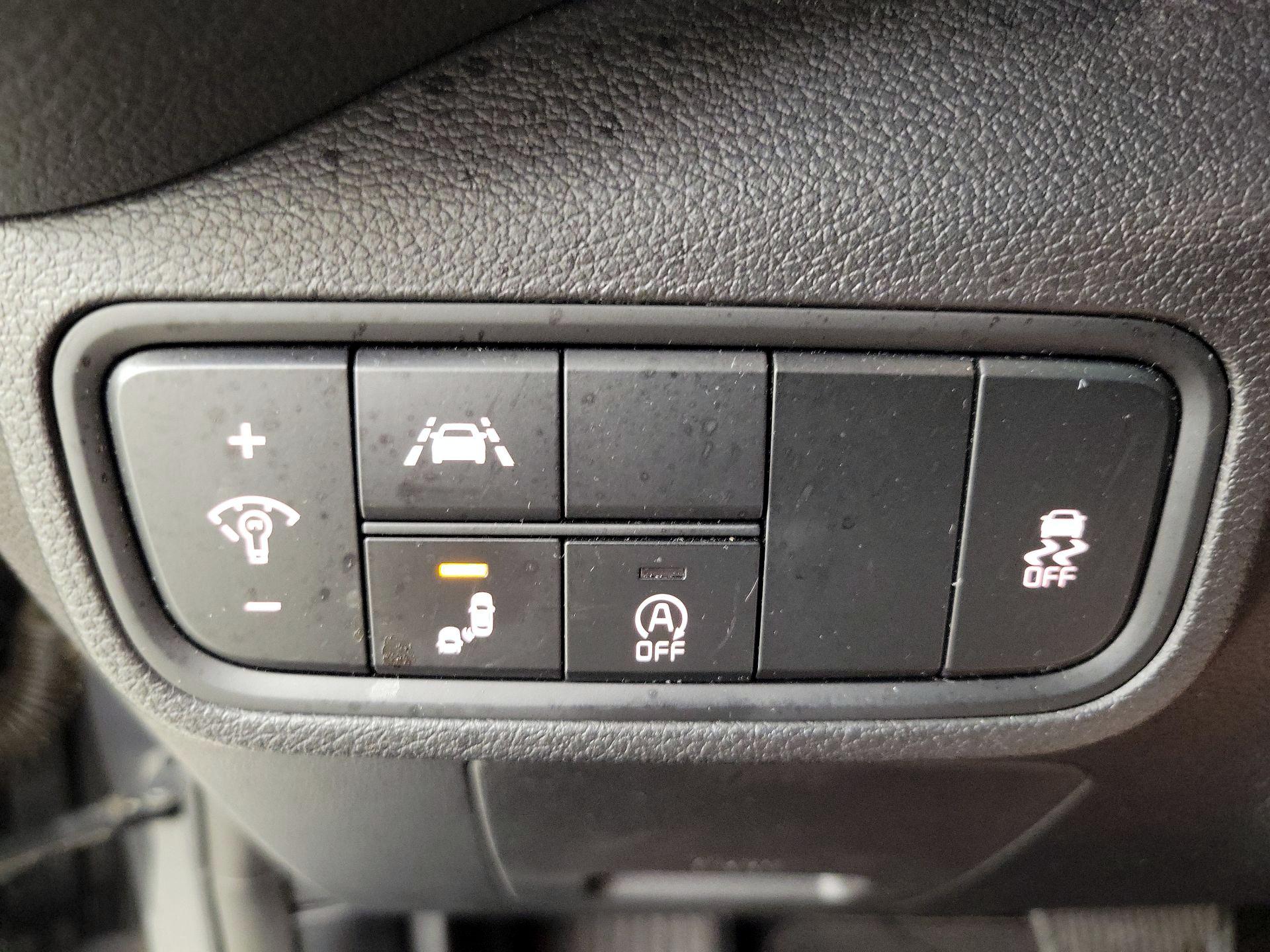 Thumbnail: 2020 Kia Soul - 13