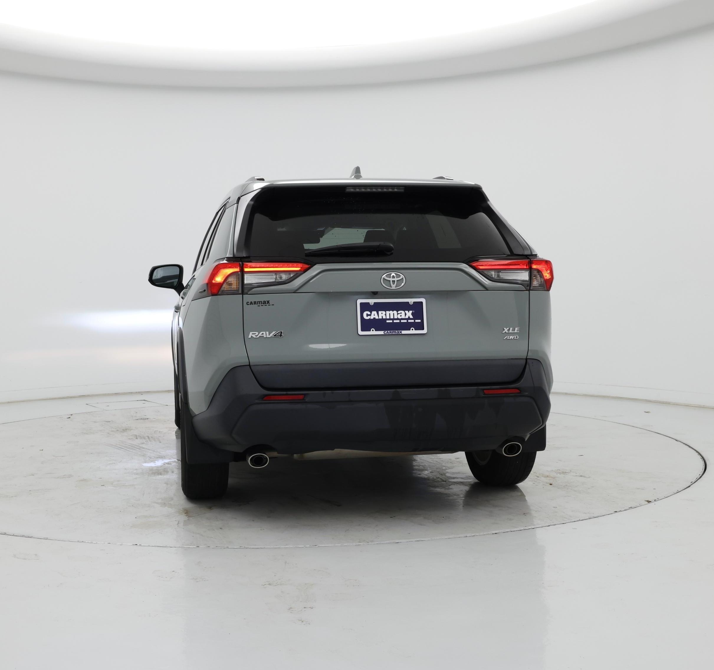 Thumbnail: 2021 Toyota RAV4 - 6