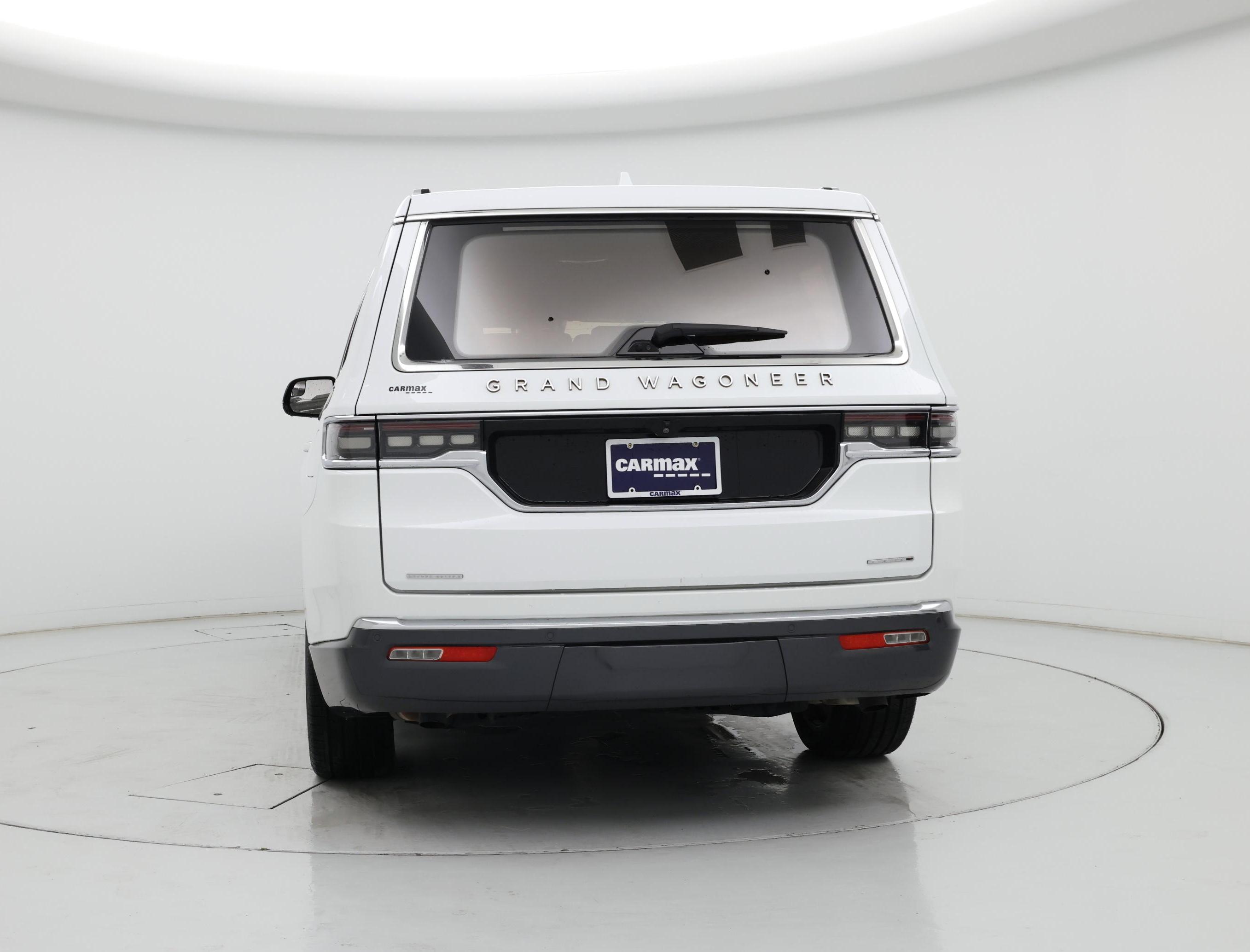 Thumbnail: 2022 Jeep Grand Wagoneer - 6