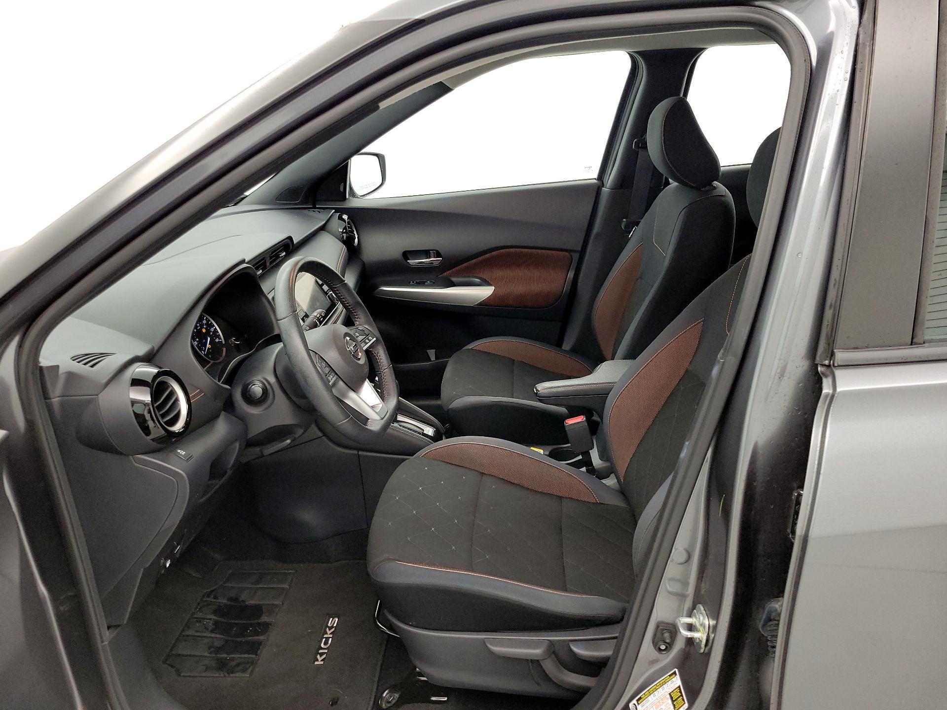 Thumbnail: 2019 Nissan Kicks - 11