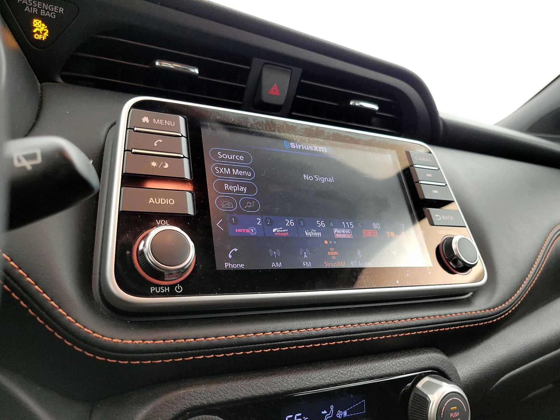 Thumbnail: 2019 Nissan Kicks - 15