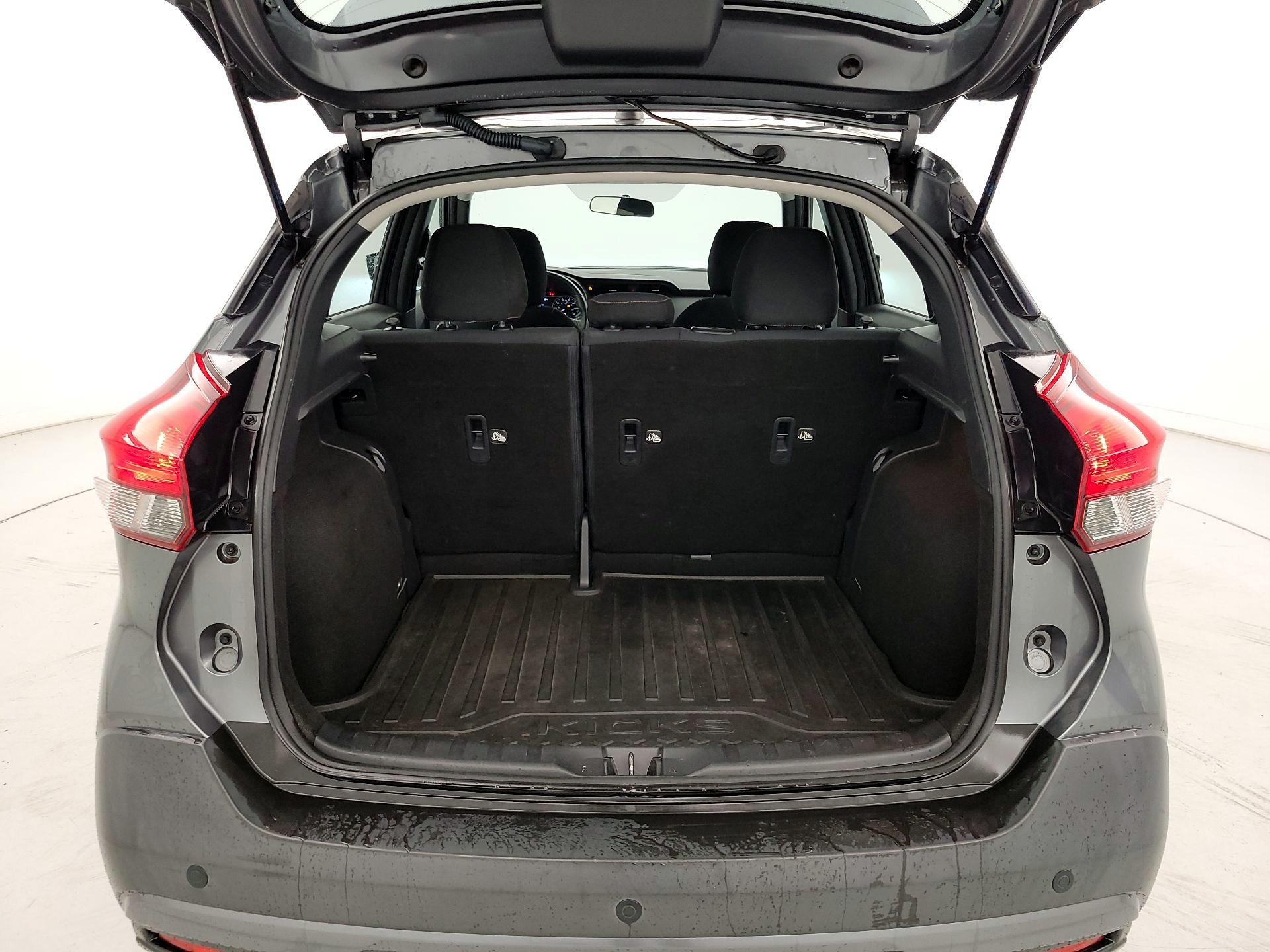 Thumbnail: 2019 Nissan Kicks - 20