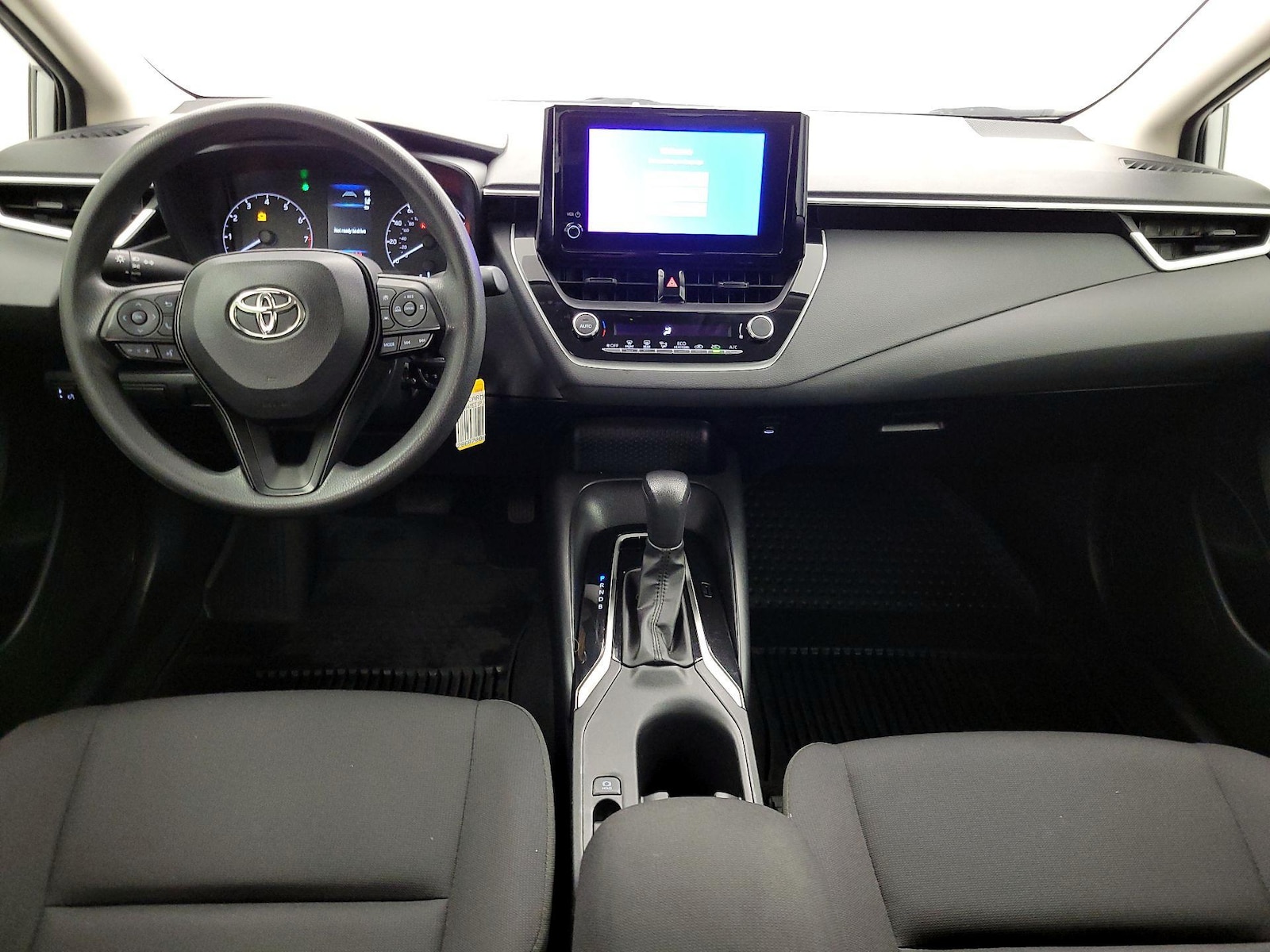 2023 Toyota Corolla LE - Photo 10