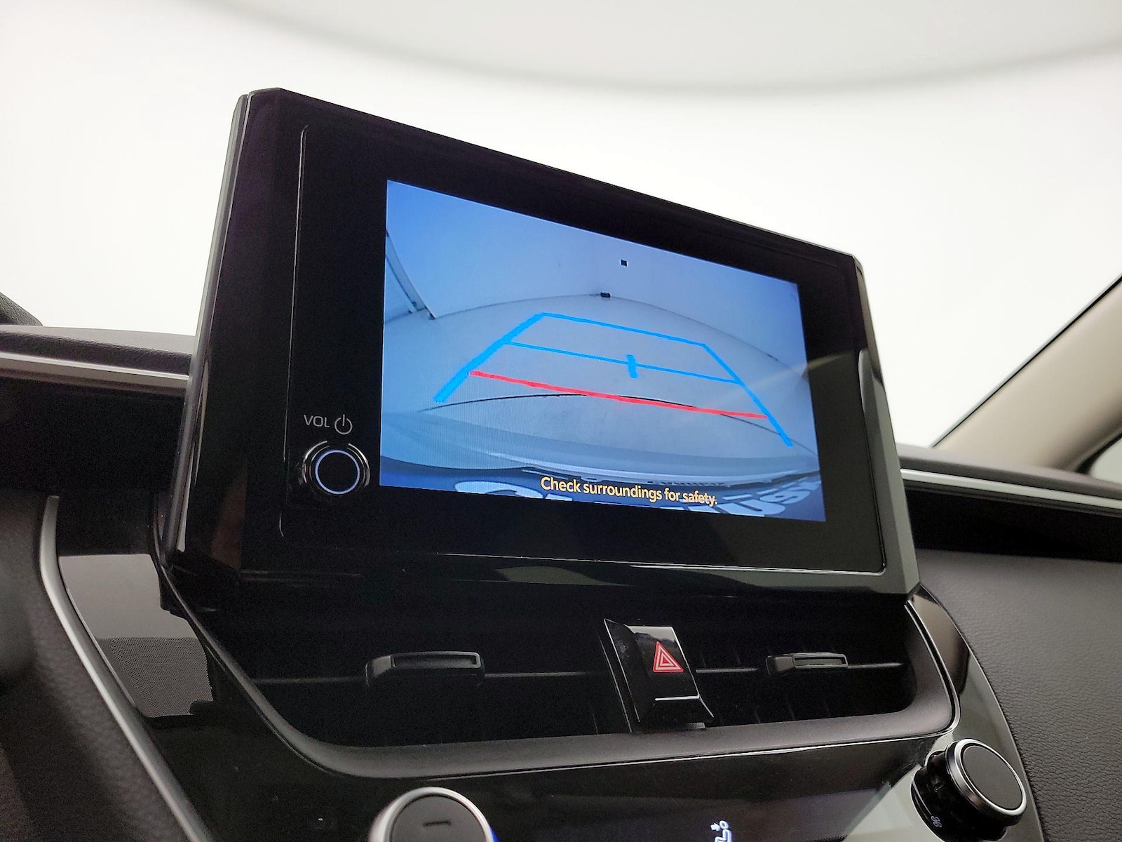2023 Toyota Corolla LE - Photo 15