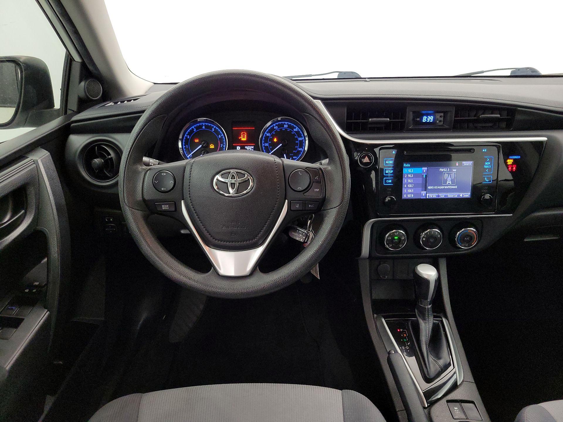 Thumbnail: 2018 Toyota Corolla - 10