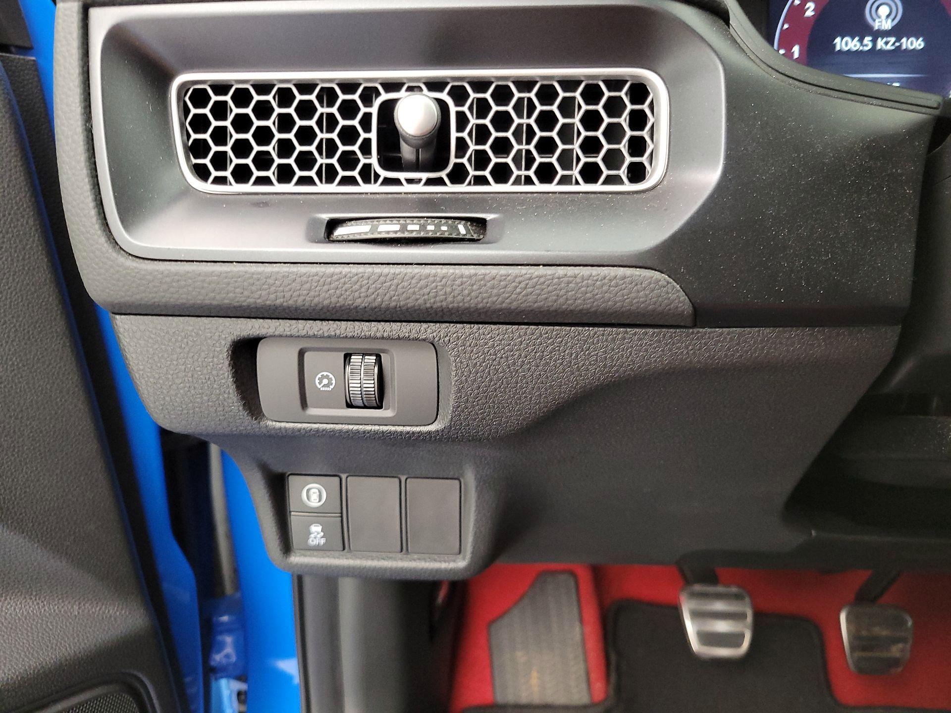 Thumbnail: 2024 Honda Civic - 13