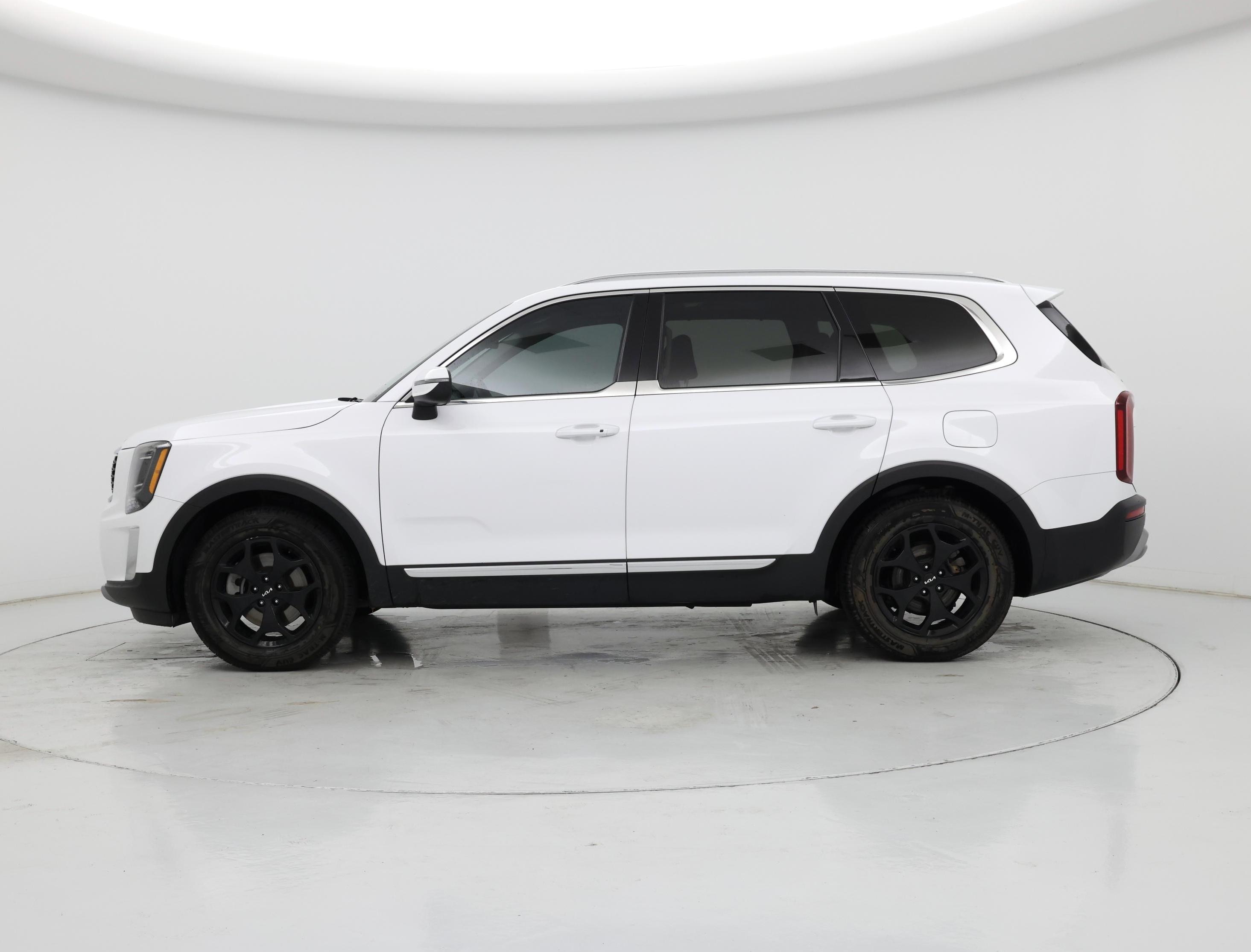 Thumbnail: 2022 Kia Telluride - 3