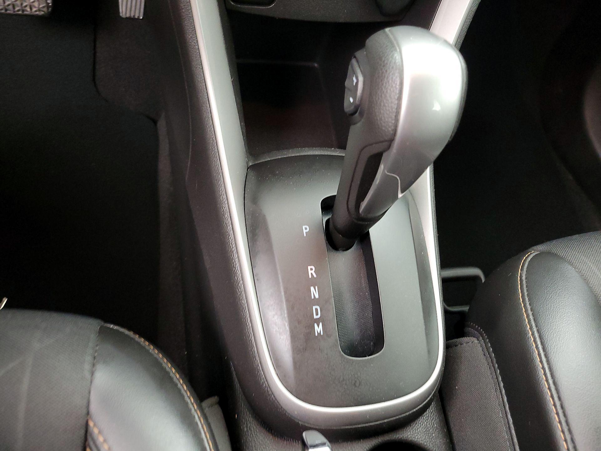 Thumbnail: 2019 Chevrolet Trax - 17