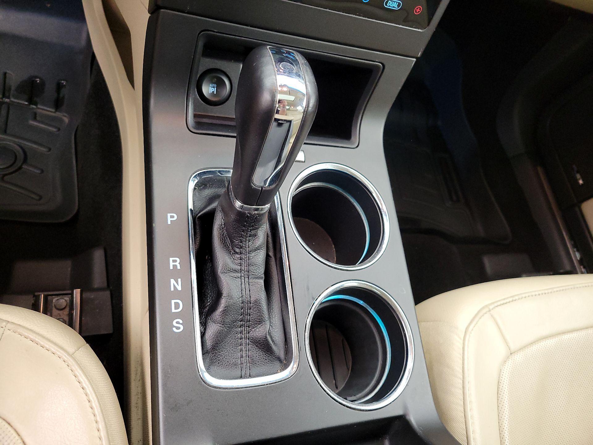 Thumbnail: 2019 Ford Flex - 18