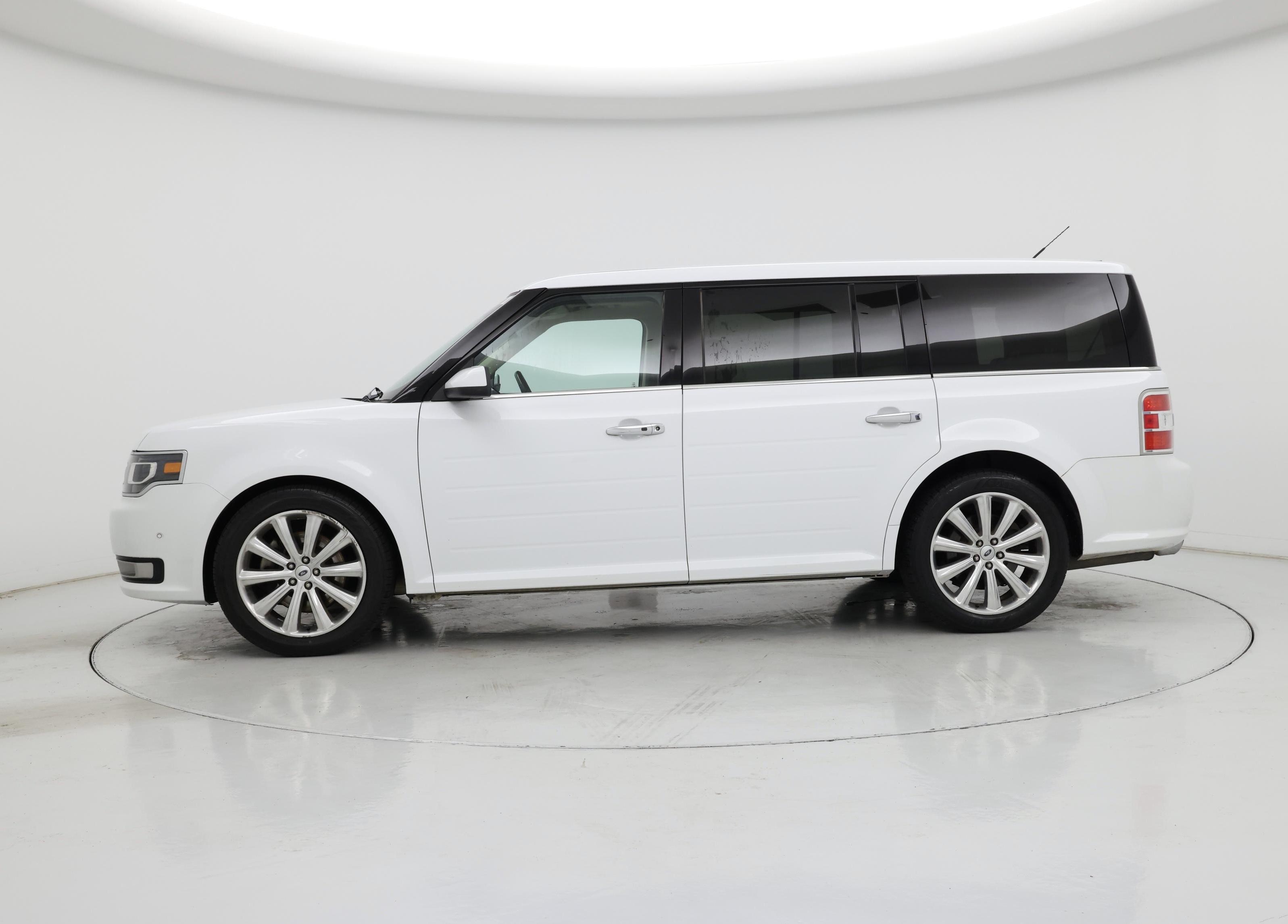 Thumbnail: 2019 Ford Flex - 3