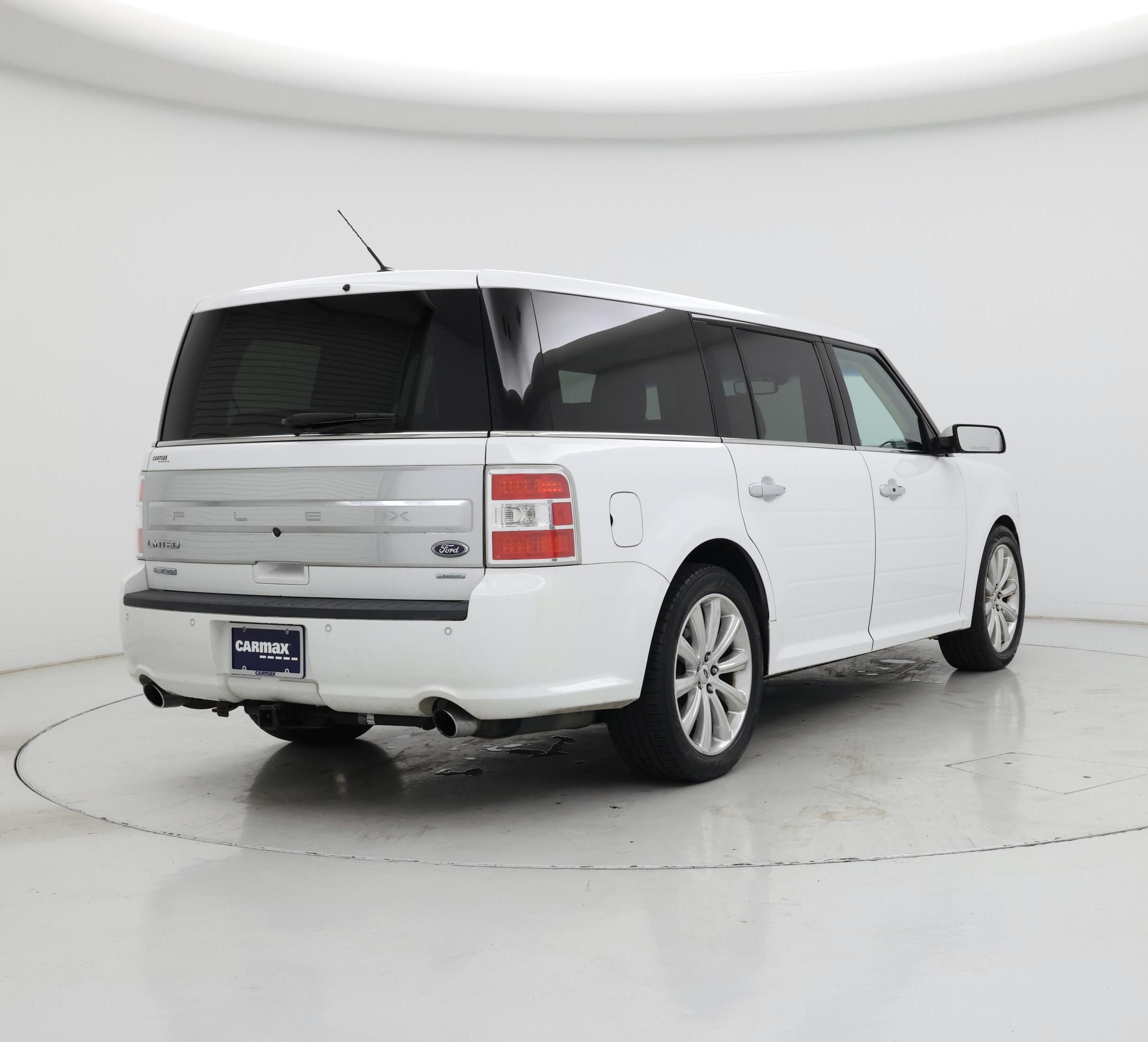 Thumbnail: 2019 Ford Flex - 8
