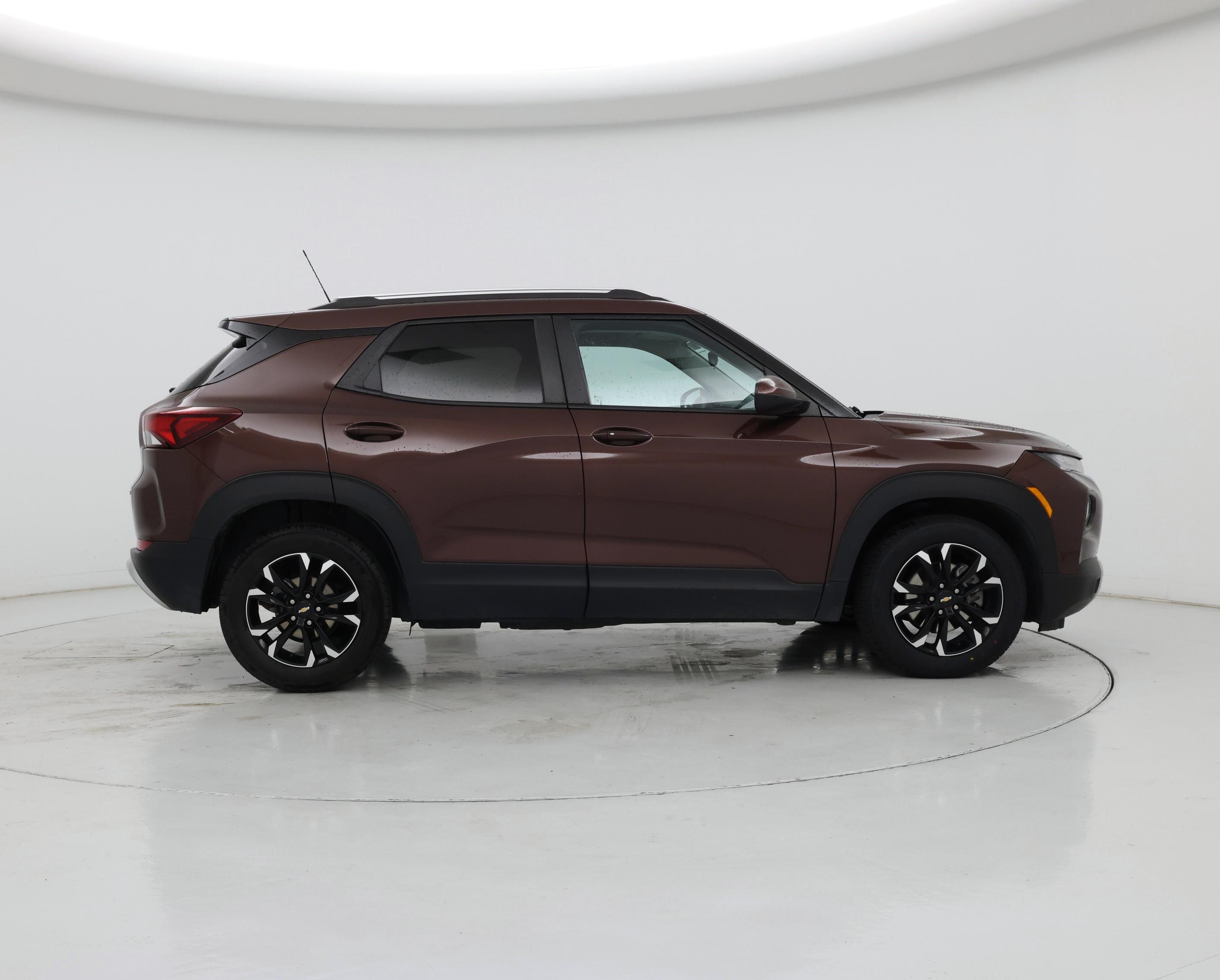 Thumbnail: 2023 Chevrolet TrailBlazer - 7