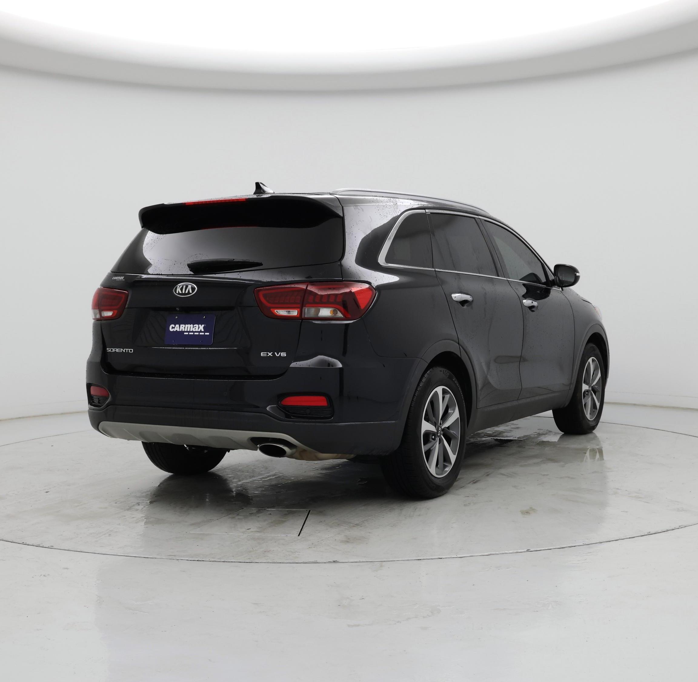 Thumbnail: 2017 Kia Sorento - 8