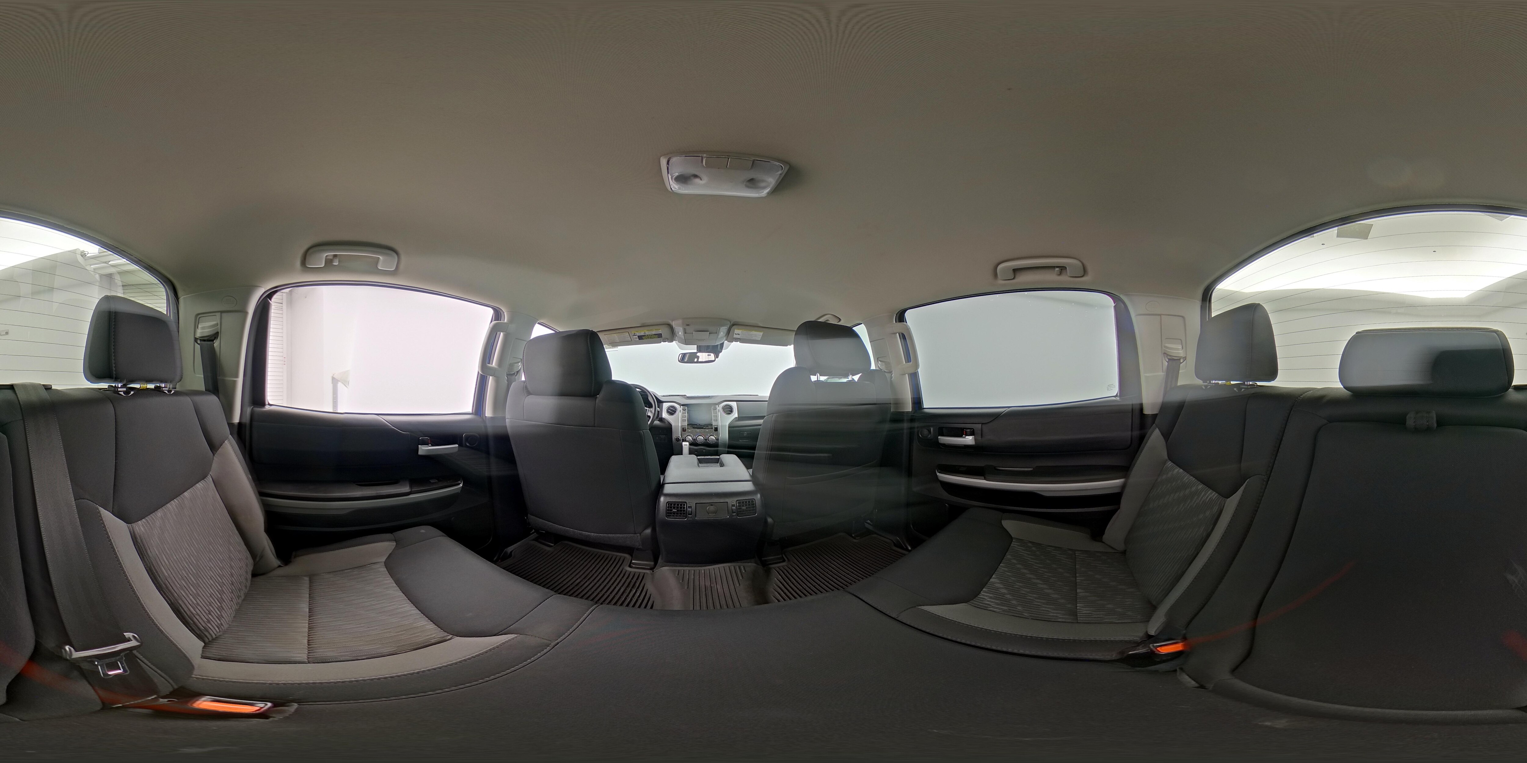 2018 Toyota Tundra SR5 - Photo 25