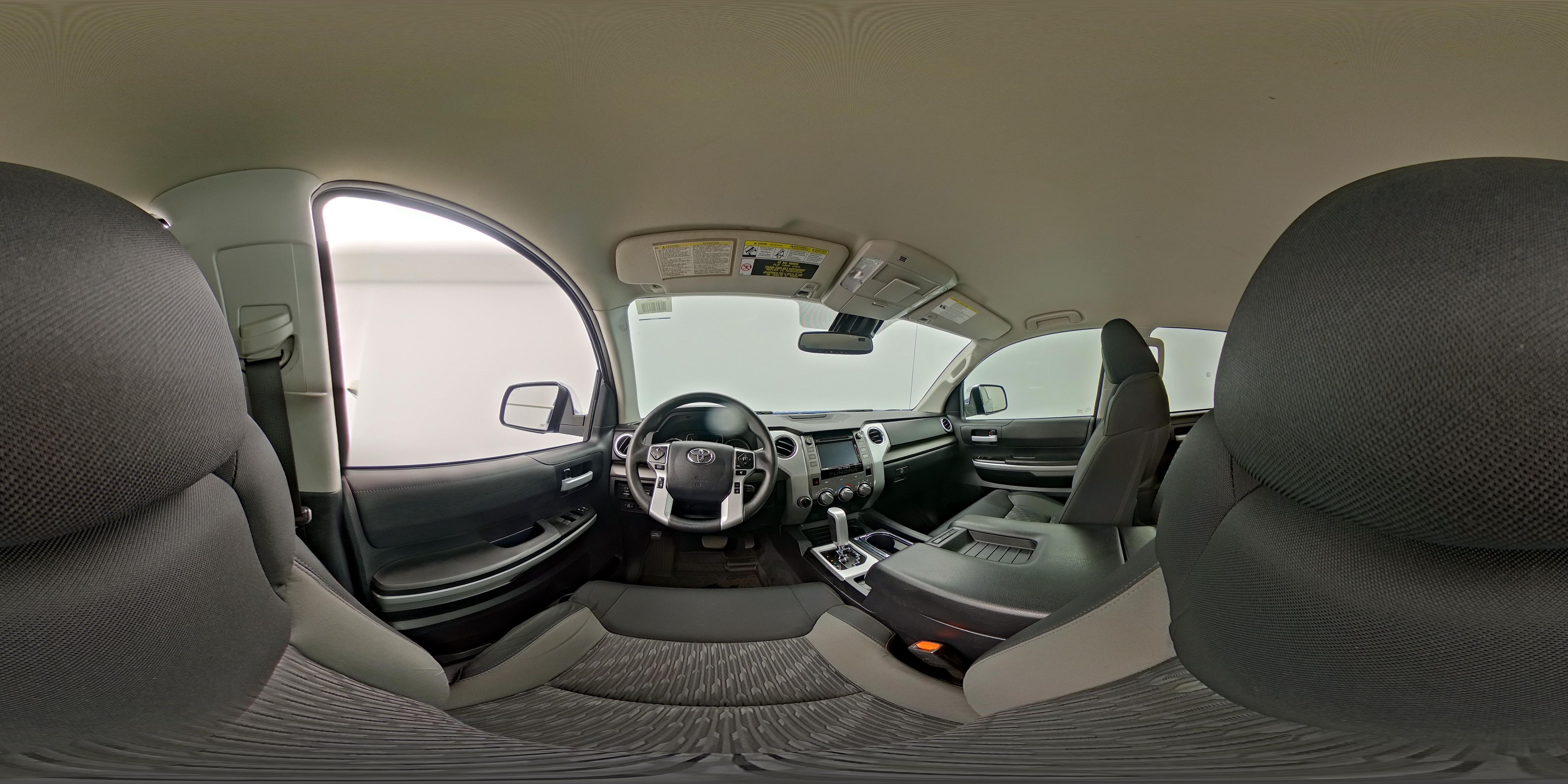 2018 Toyota Tundra SR5 - Photo 26