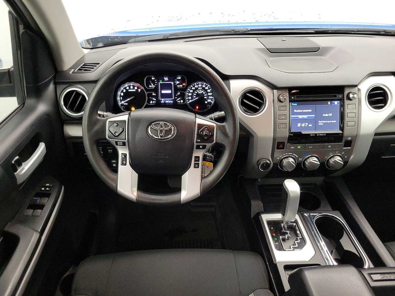 2018 Toyota Tundra SR5 - Photo 11