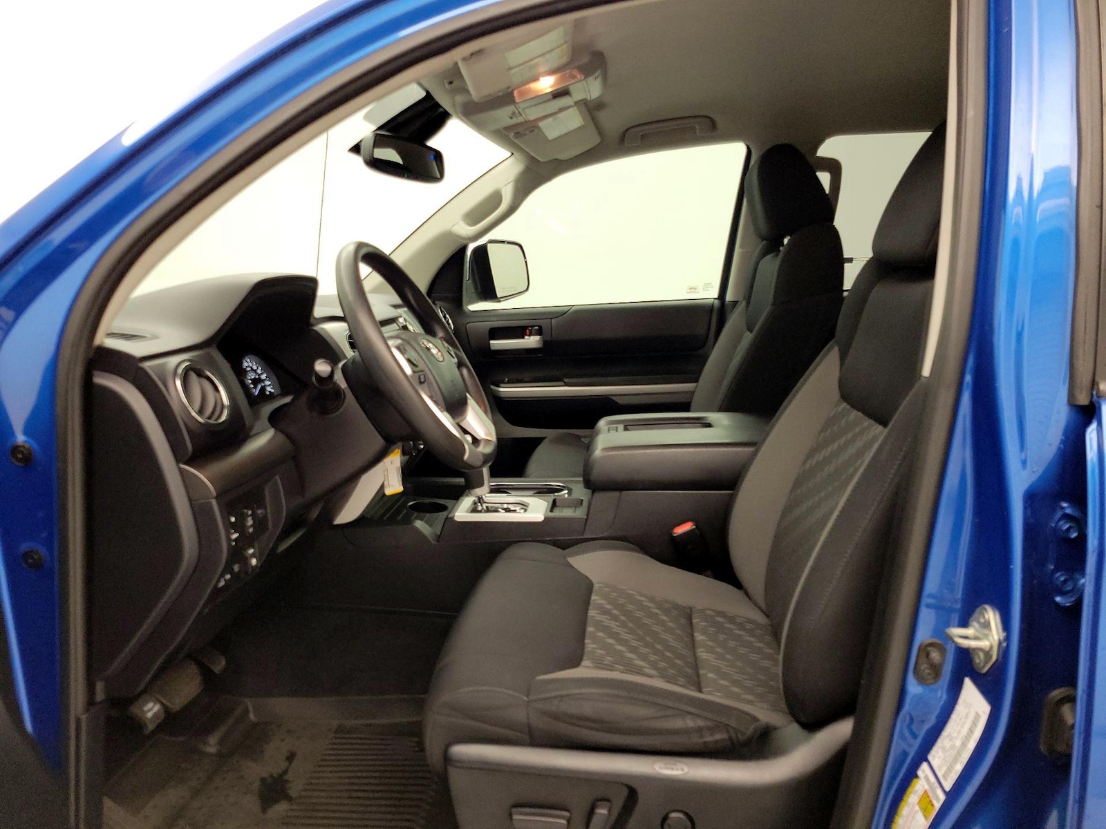 2018 Toyota Tundra SR5 - Photo 12