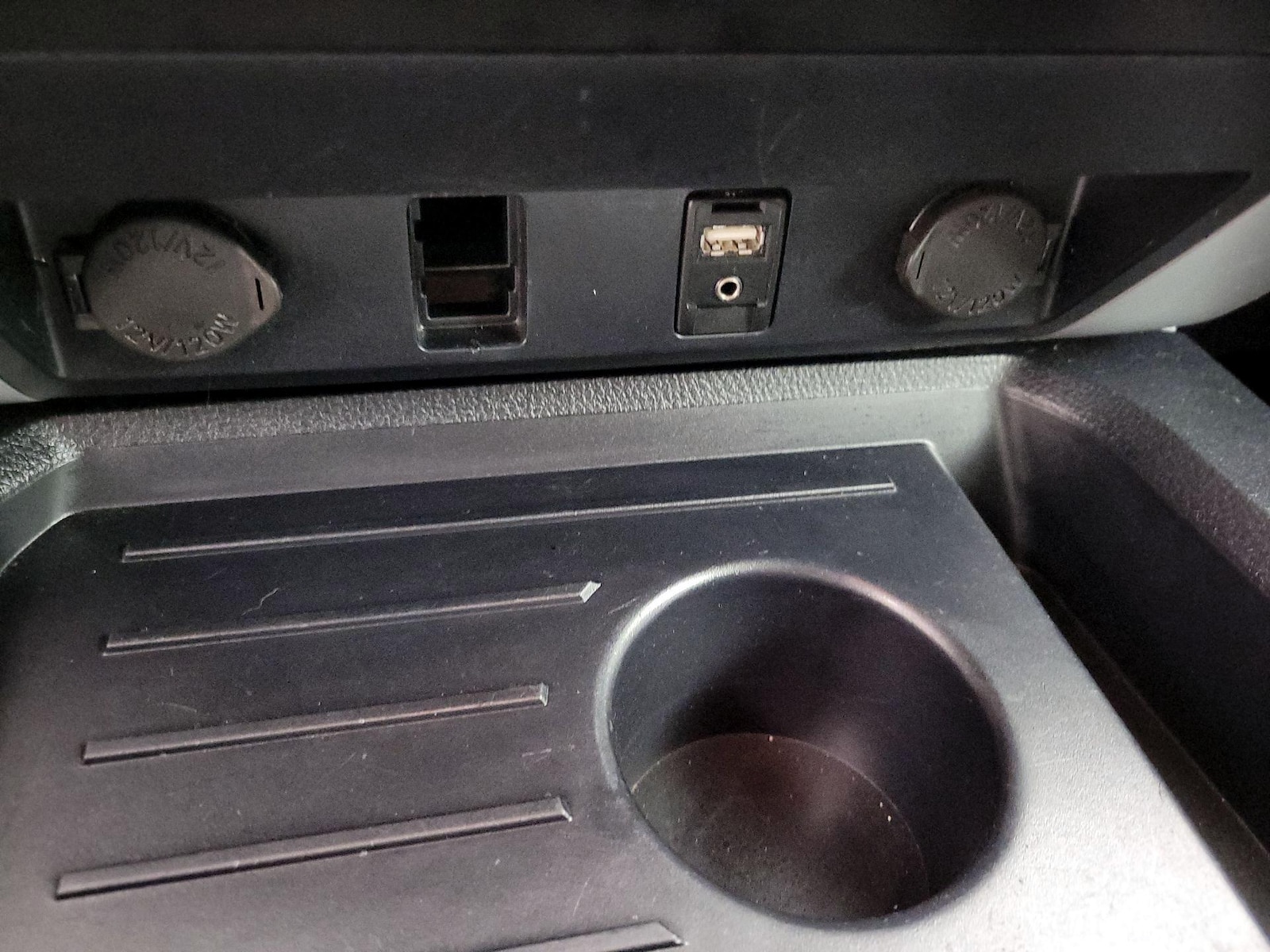 2018 Toyota Tundra SR5 - Photo 19