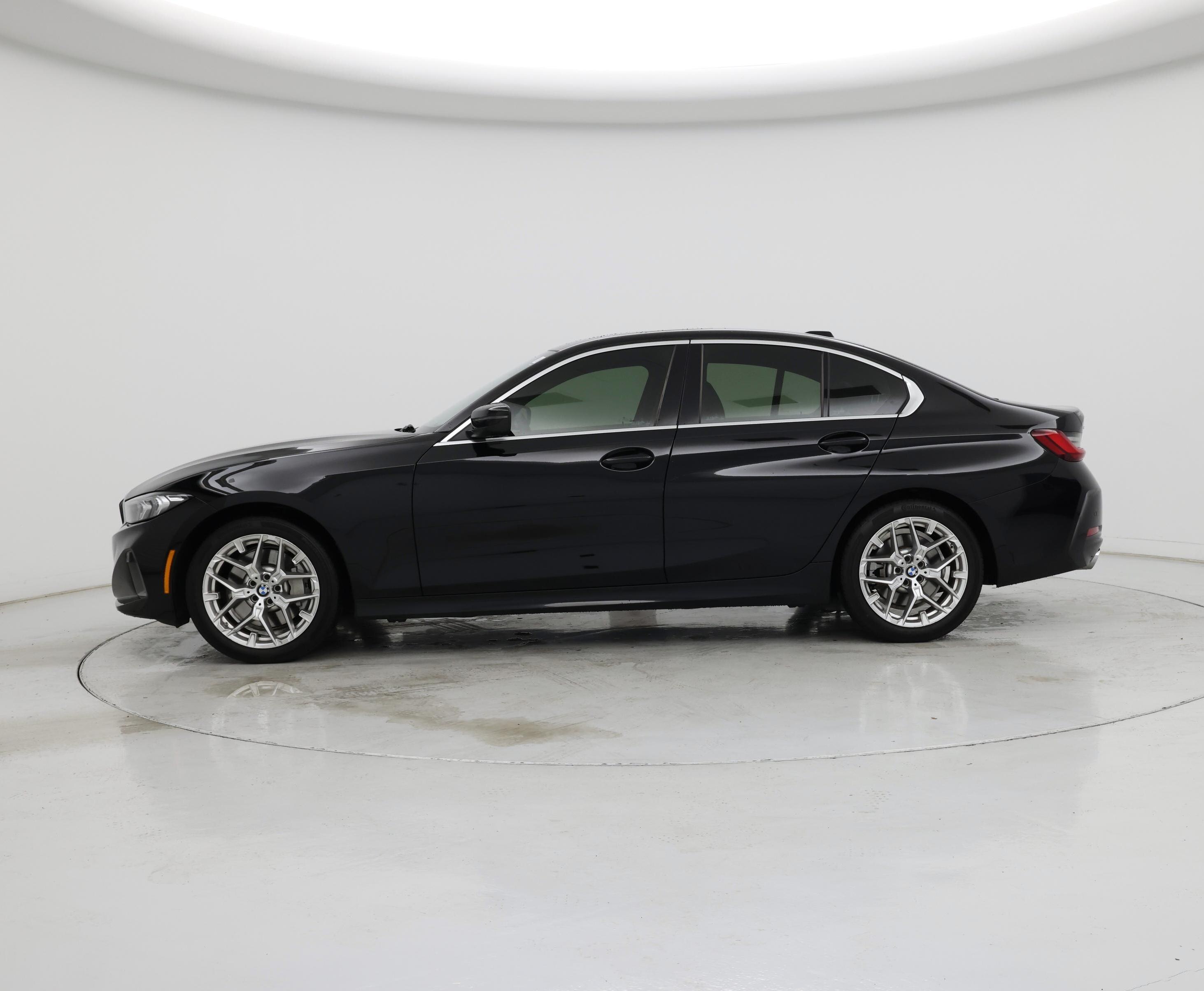 Thumbnail: 2025 BMW 3 Series - 3