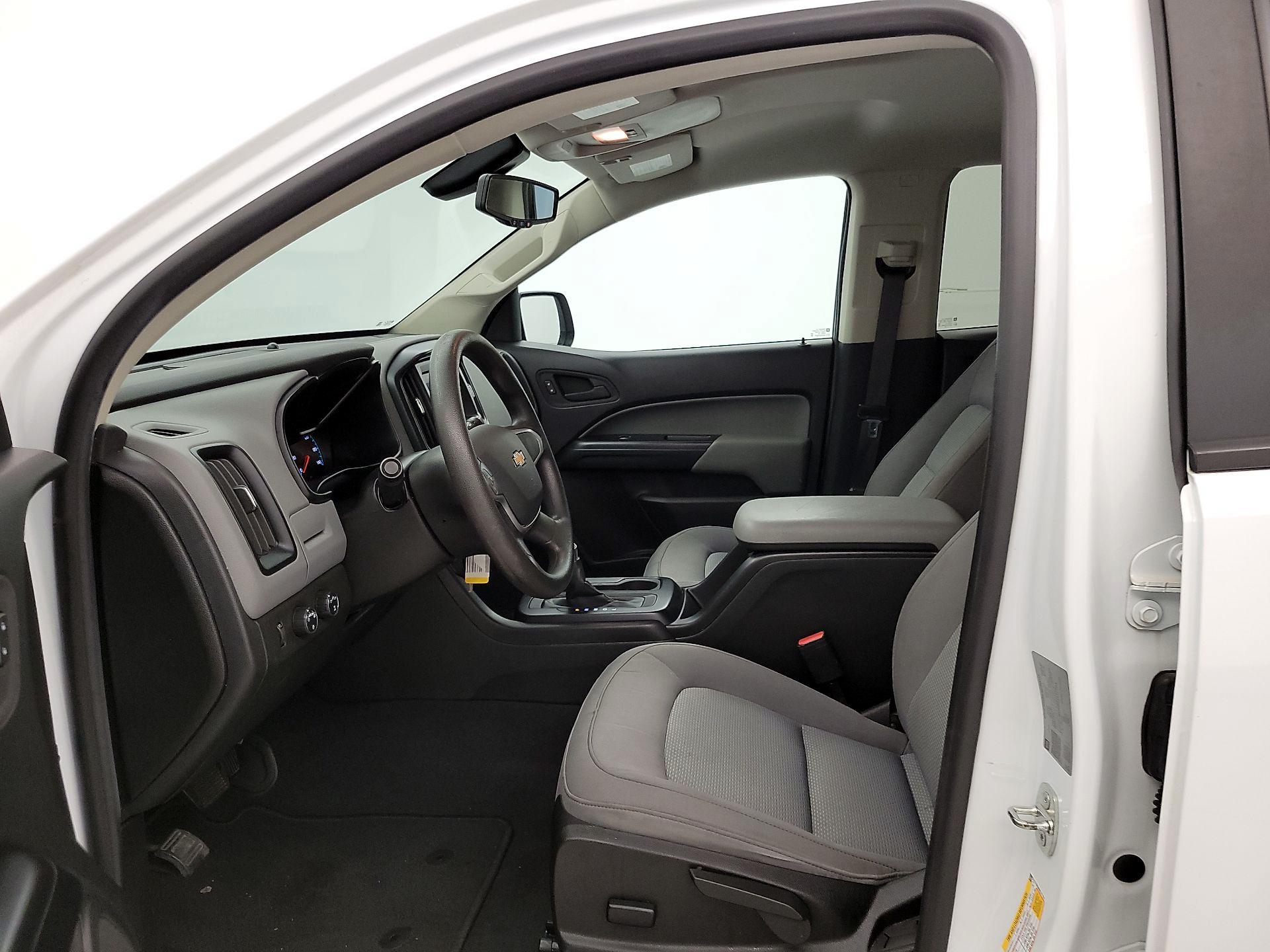 Thumbnail: 2022 Chevrolet Colorado - 11