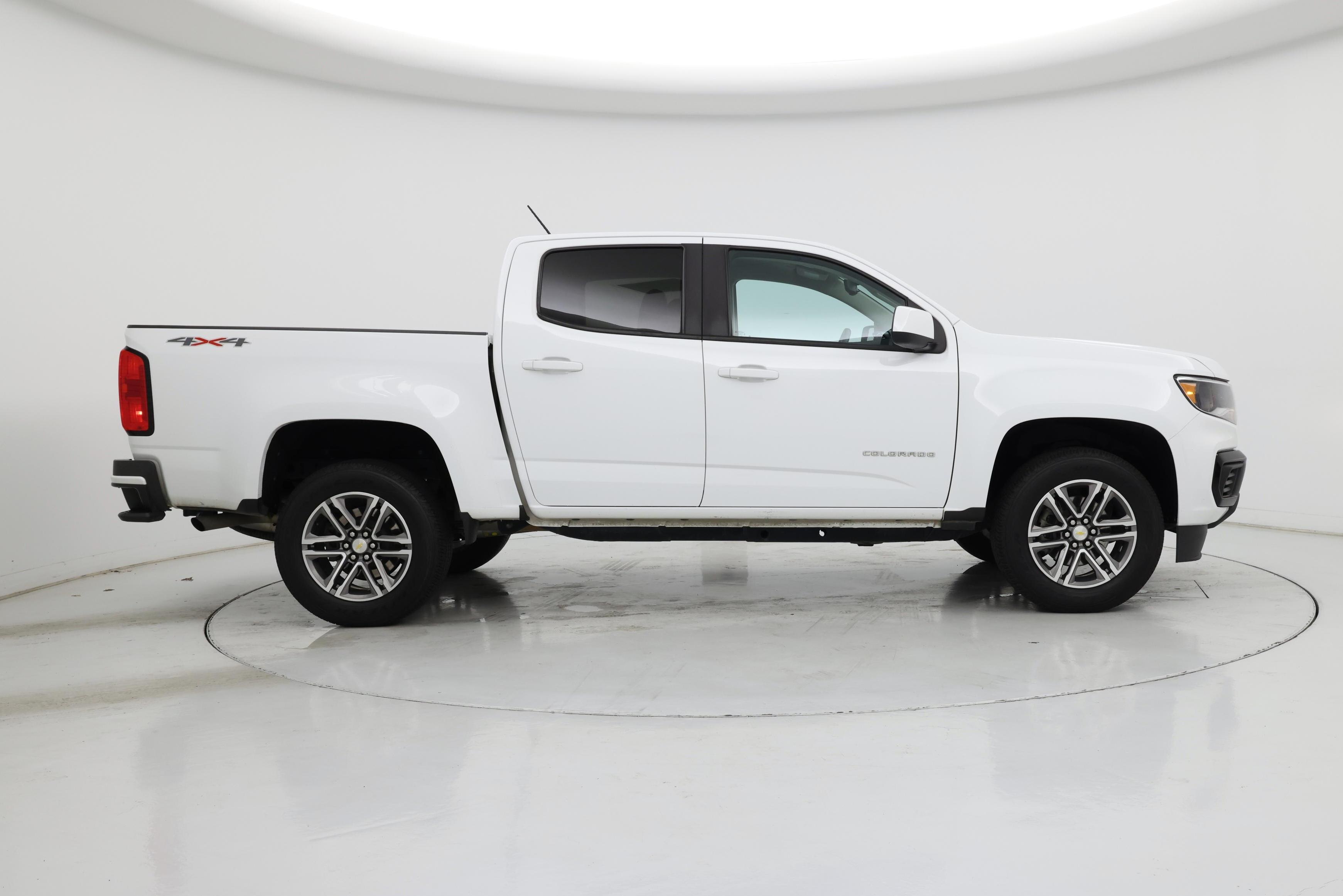 Thumbnail: 2022 Chevrolet Colorado - 7