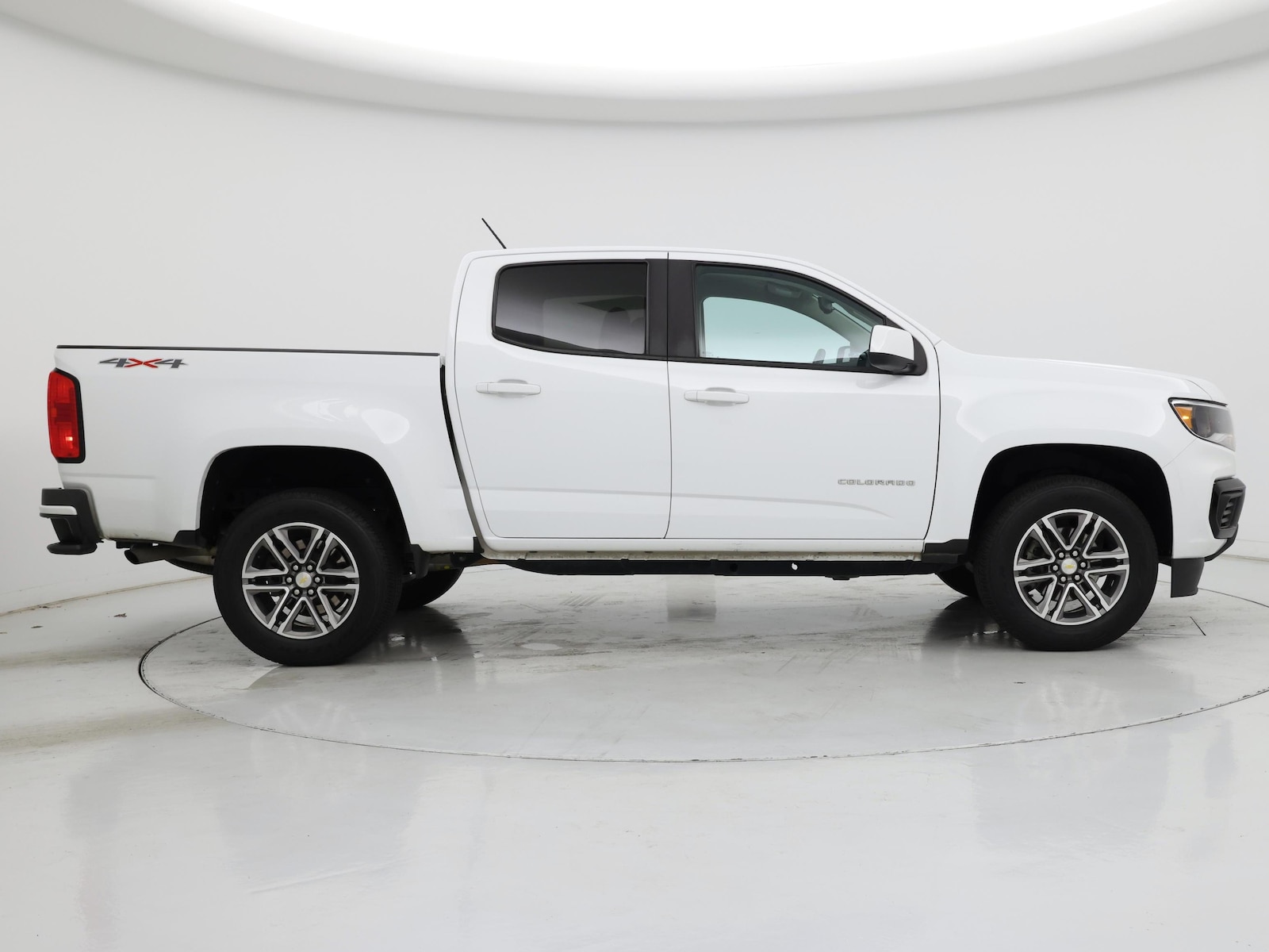 2022 Chevrolet Colorado Work Truck - Photo 8