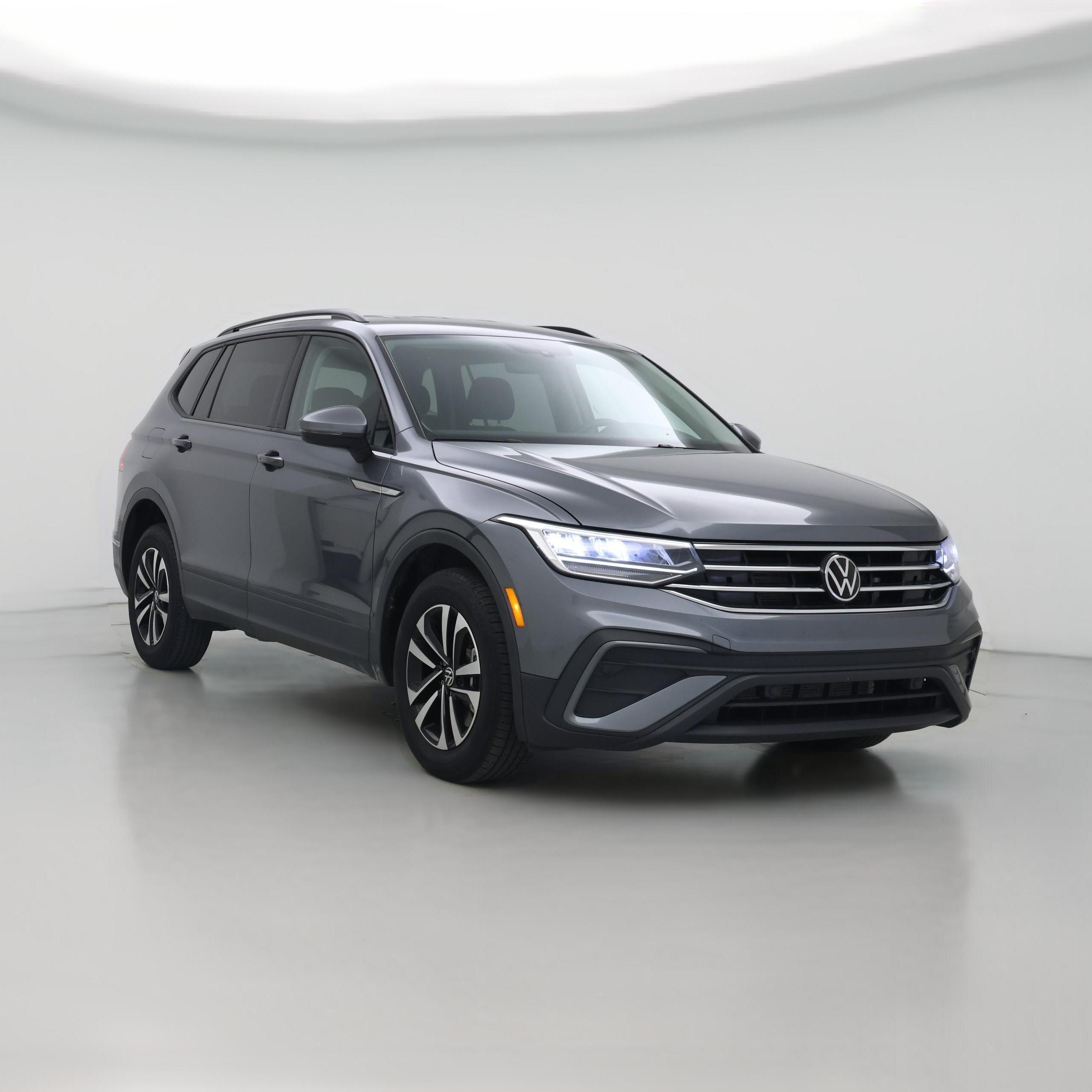 Thumbnail: 2023 Volkswagen Tiguan - 1