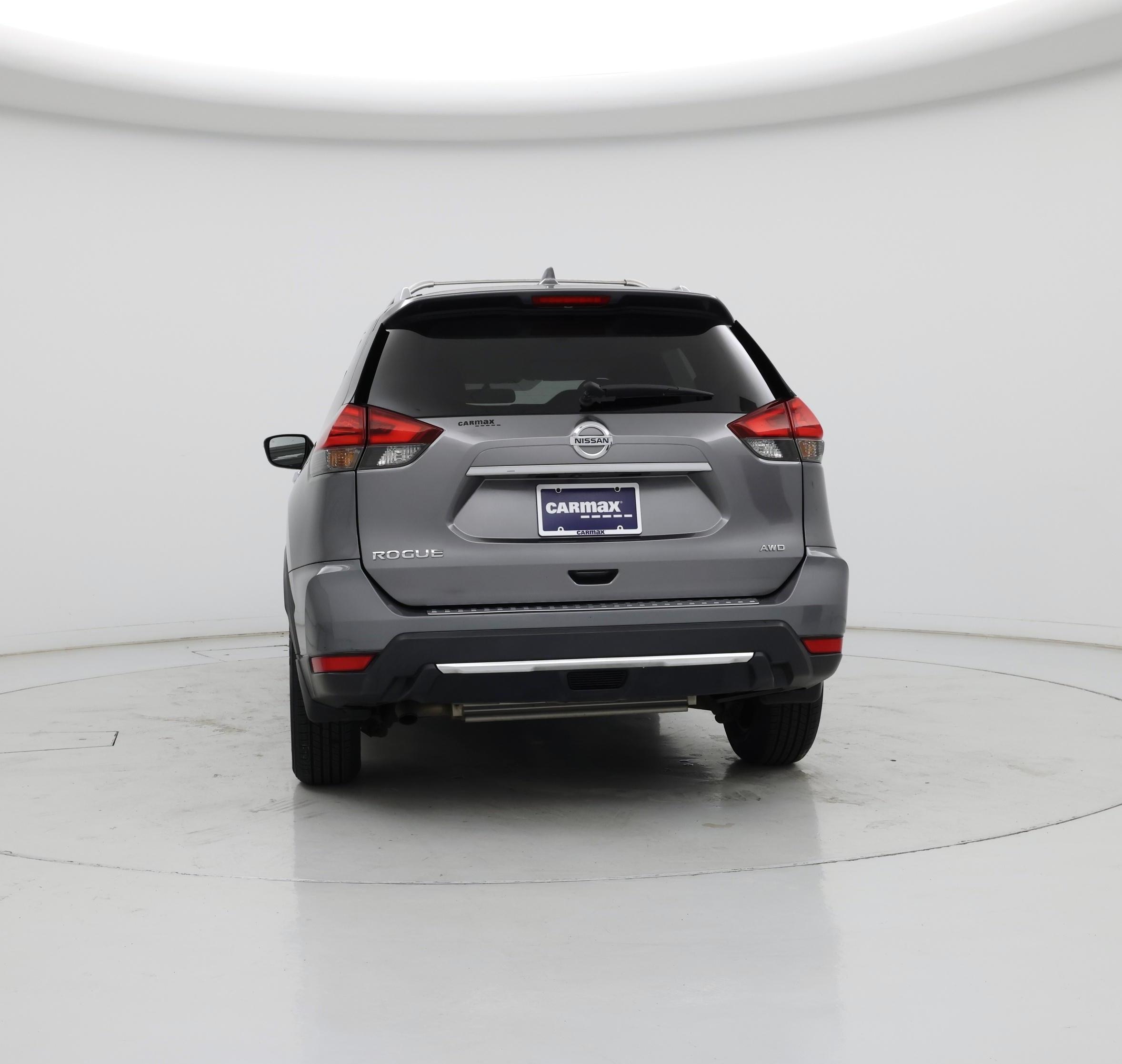 Thumbnail: 2017 Nissan Rogue - 6