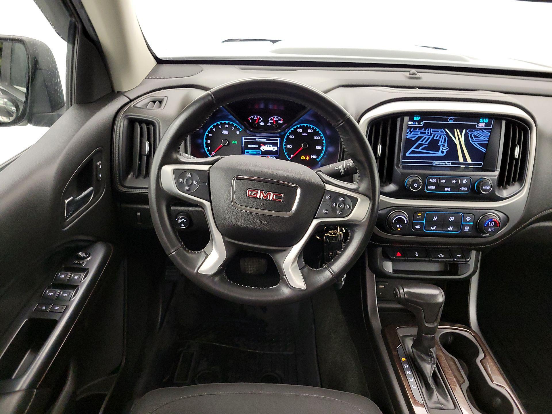 Thumbnail: 2018 GMC Canyon - 10