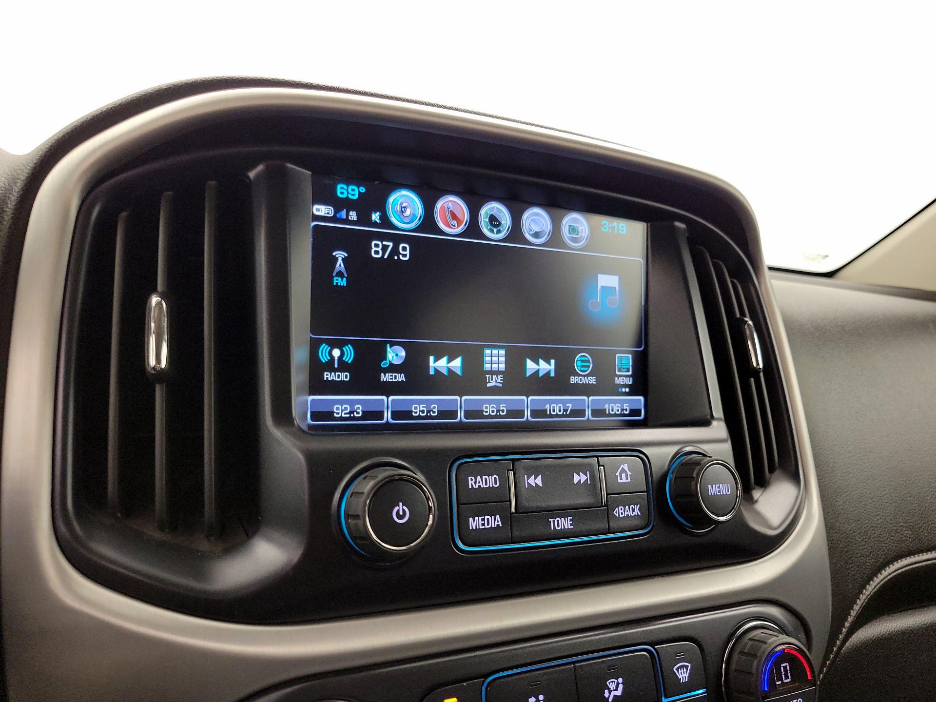 Thumbnail: 2018 GMC Canyon - 16